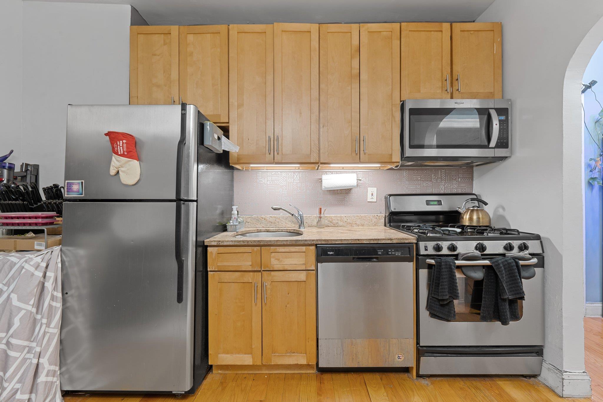 Coop Walton  Bronx, NY 10451, MLS-805133-5