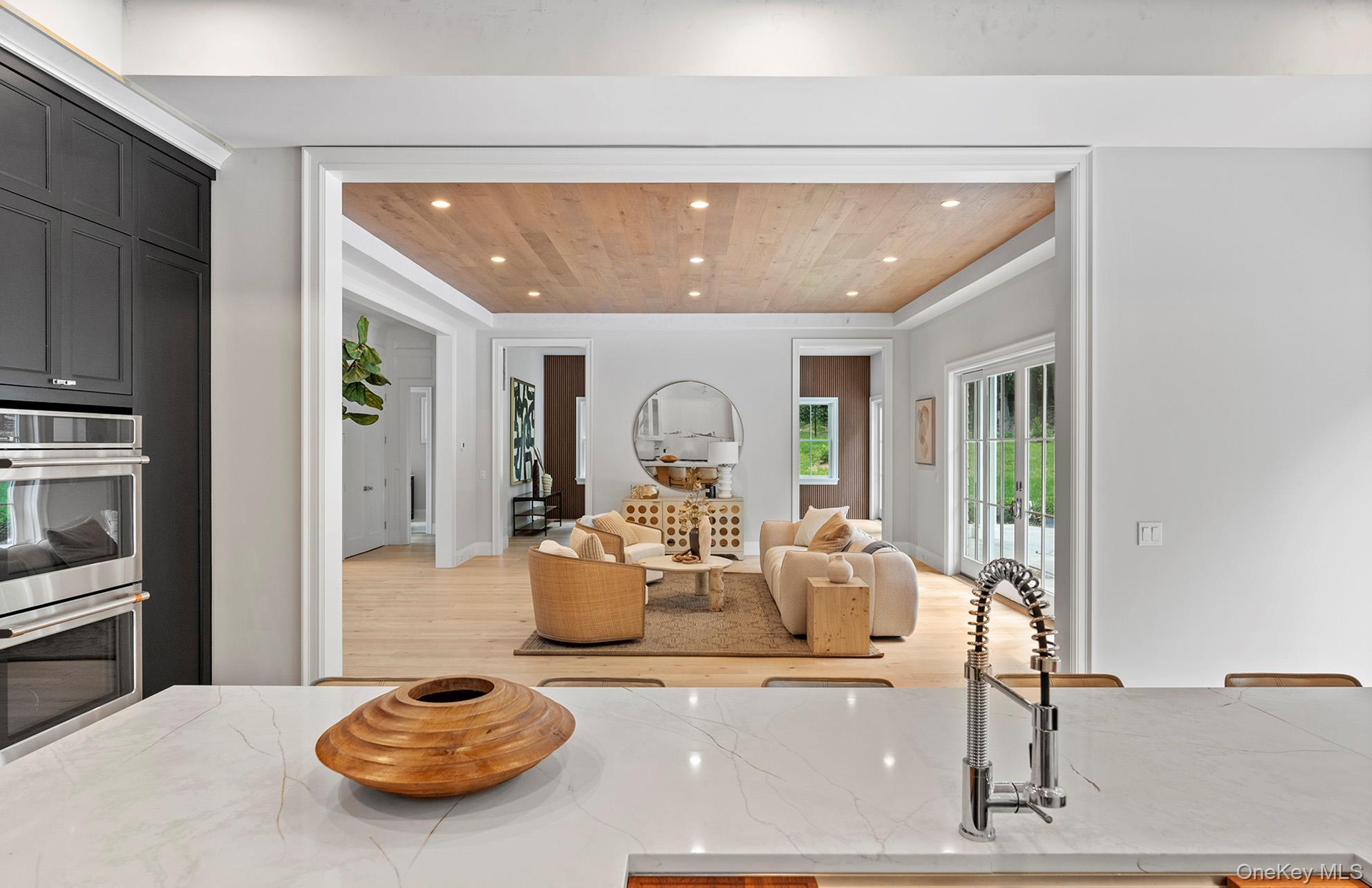 Single Family Noyack Rd Suffolk County, NY 11963, MLS-805134-18