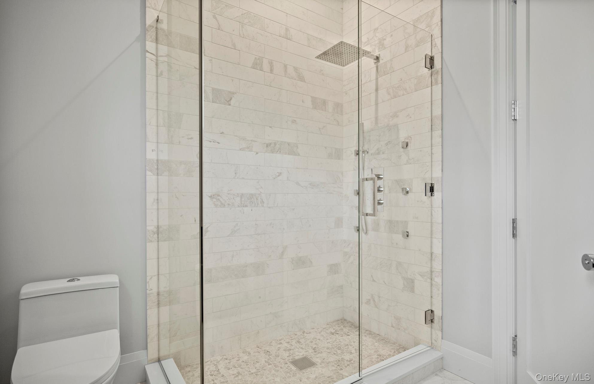 Single Family Noyack Rd Suffolk County, NY 11963, MLS-805134-26