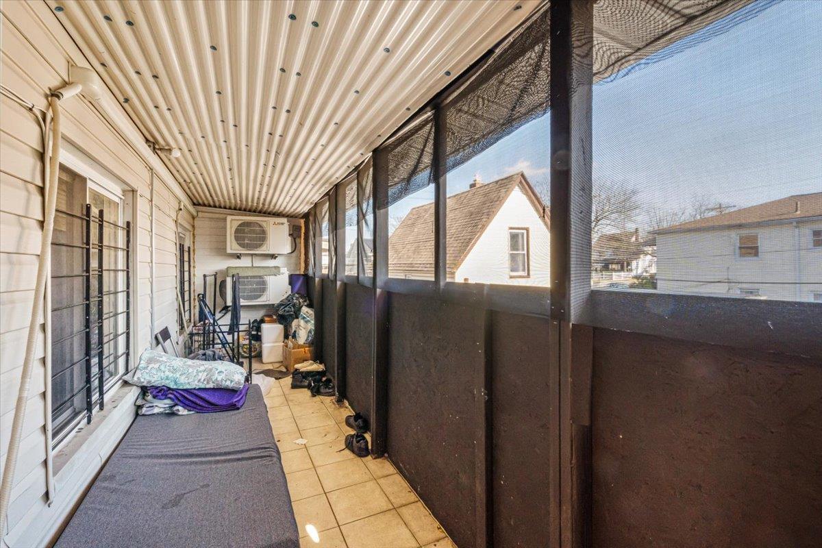 Single Family 223rd  Queens, NY 11413, MLS-805137-10