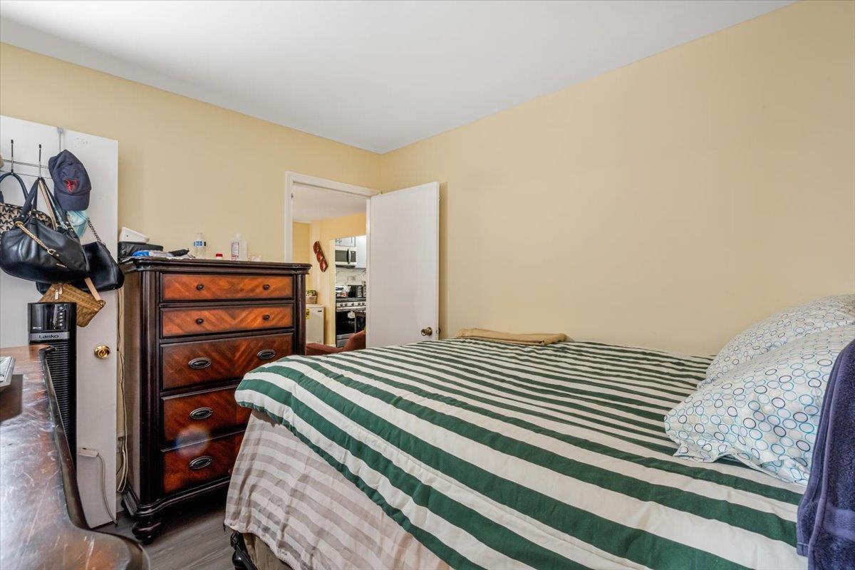 Single Family 223rd  Queens, NY 11413, MLS-805137-22