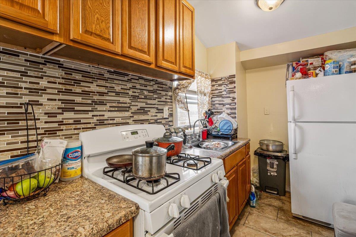 Single Family 223rd  Queens, NY 11413, MLS-805137-7
