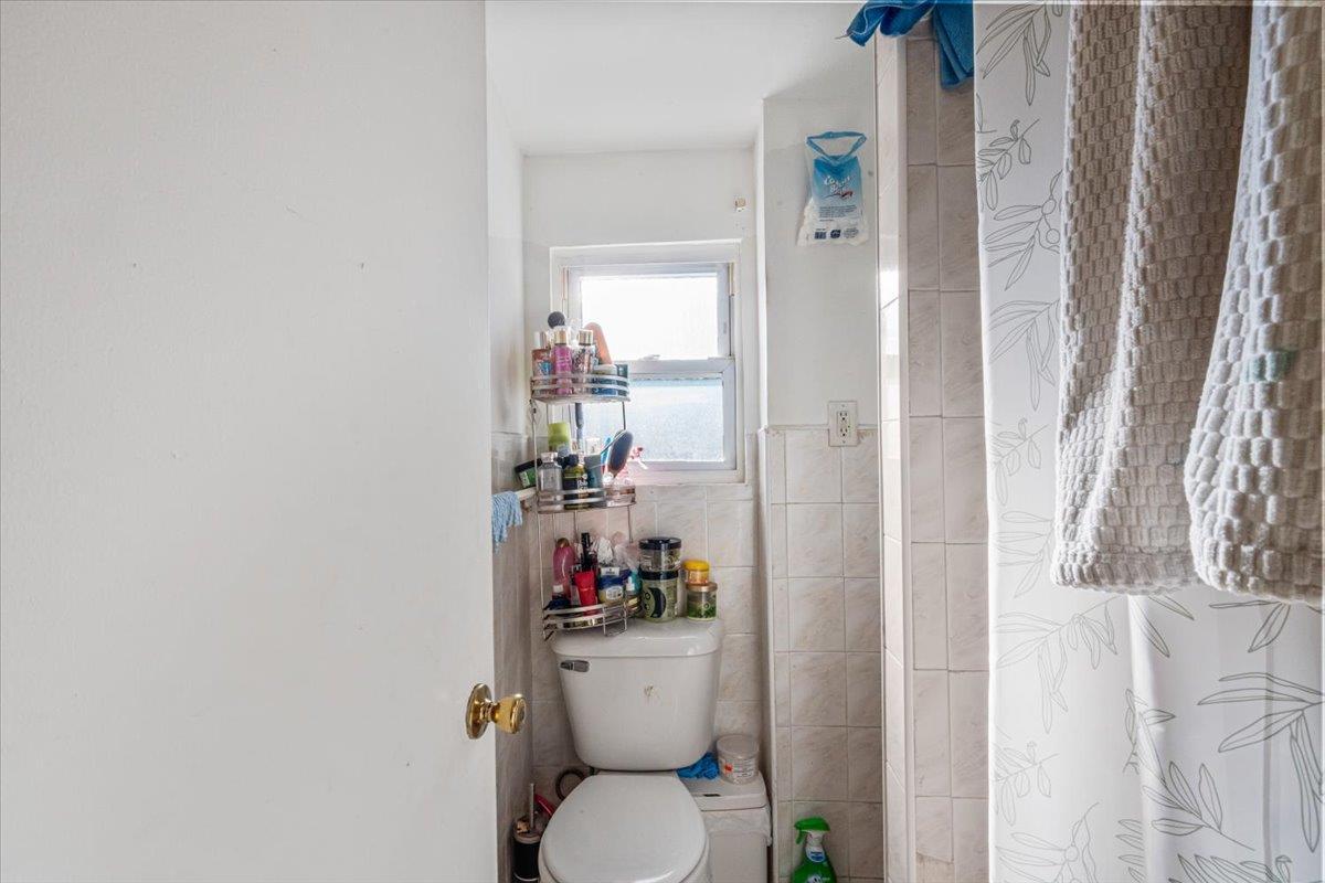 Single Family 223rd  Queens, NY 11413, MLS-805137-9
