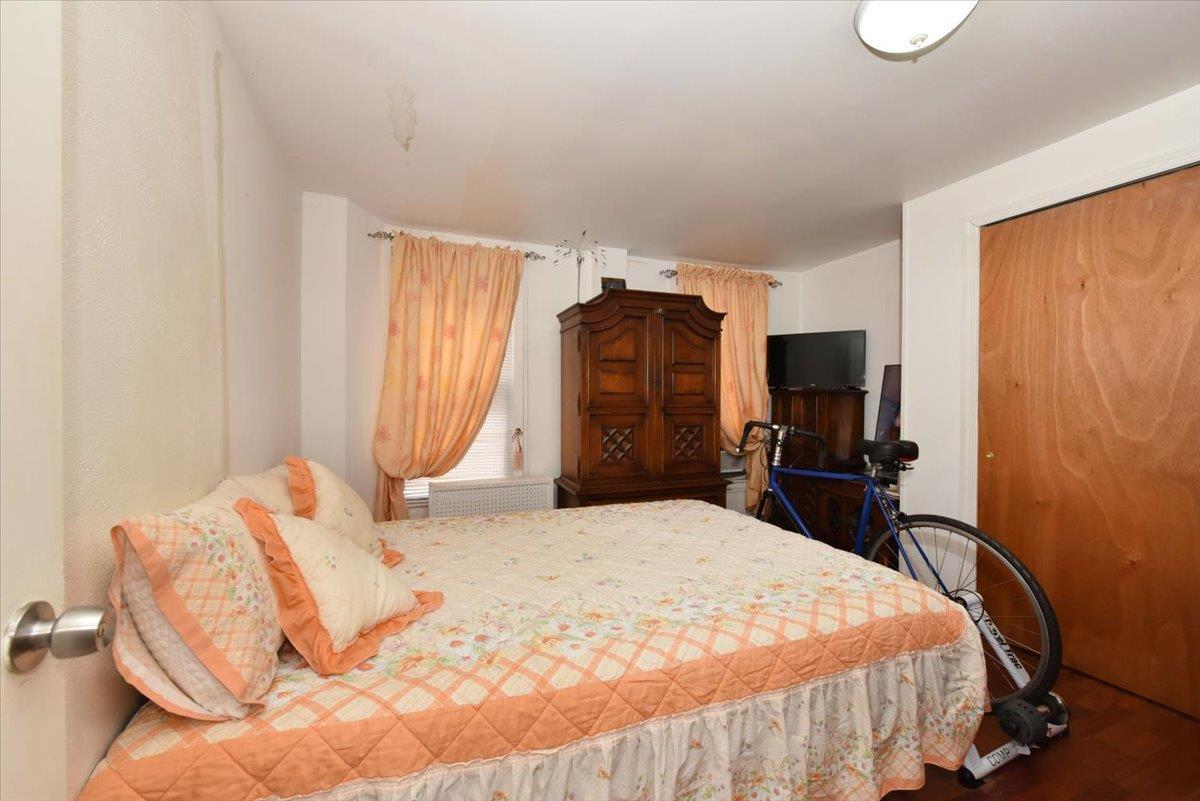 Single Family Forest  Queens, NY 11385, MLS-805244-11
