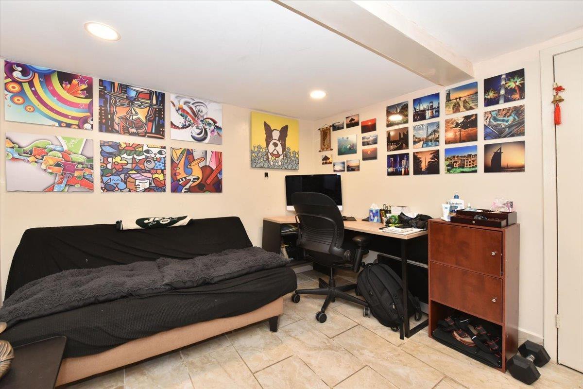 Single Family Forest  Queens, NY 11385, MLS-805244-21