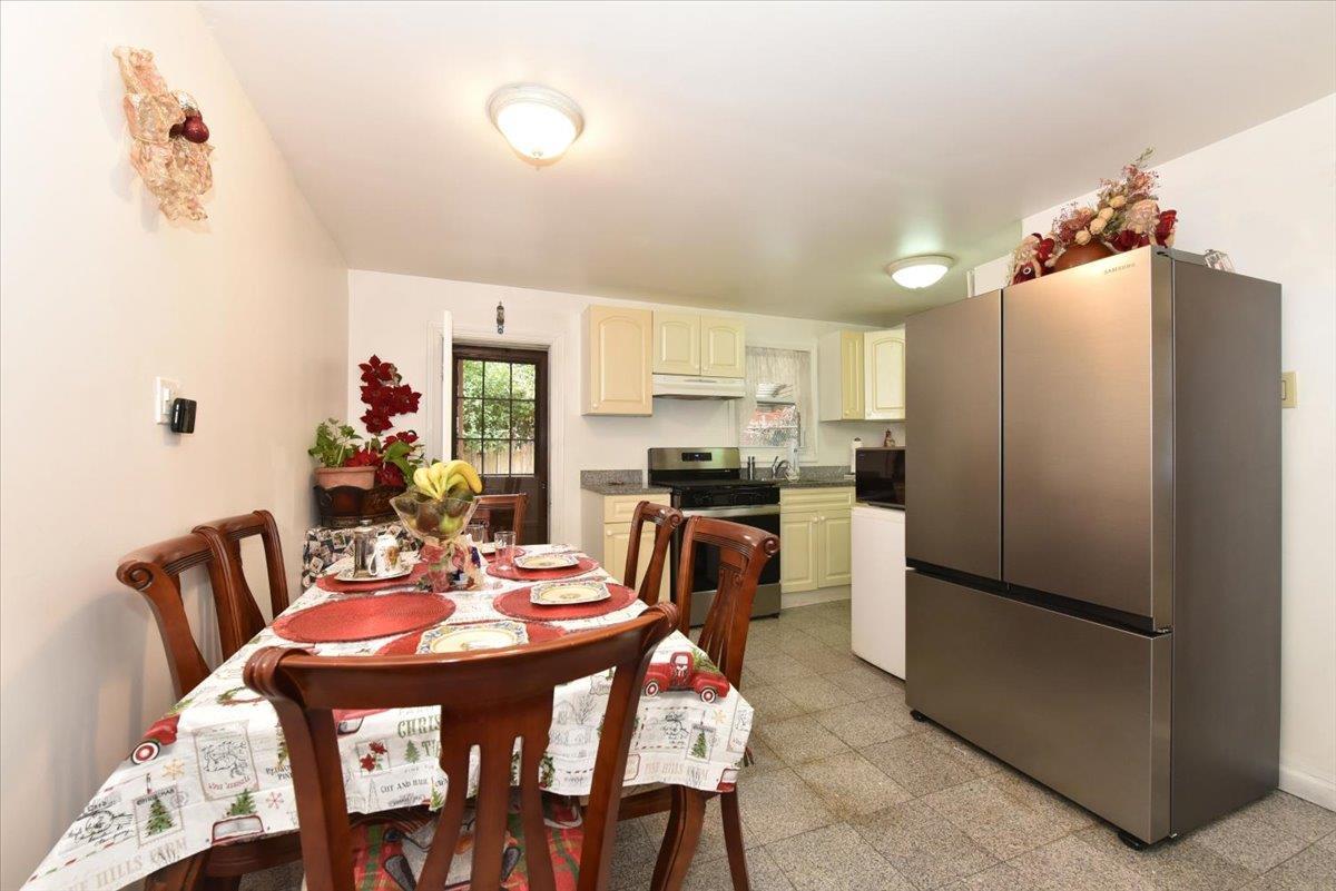 Single Family Forest  Queens, NY 11385, MLS-805244-8