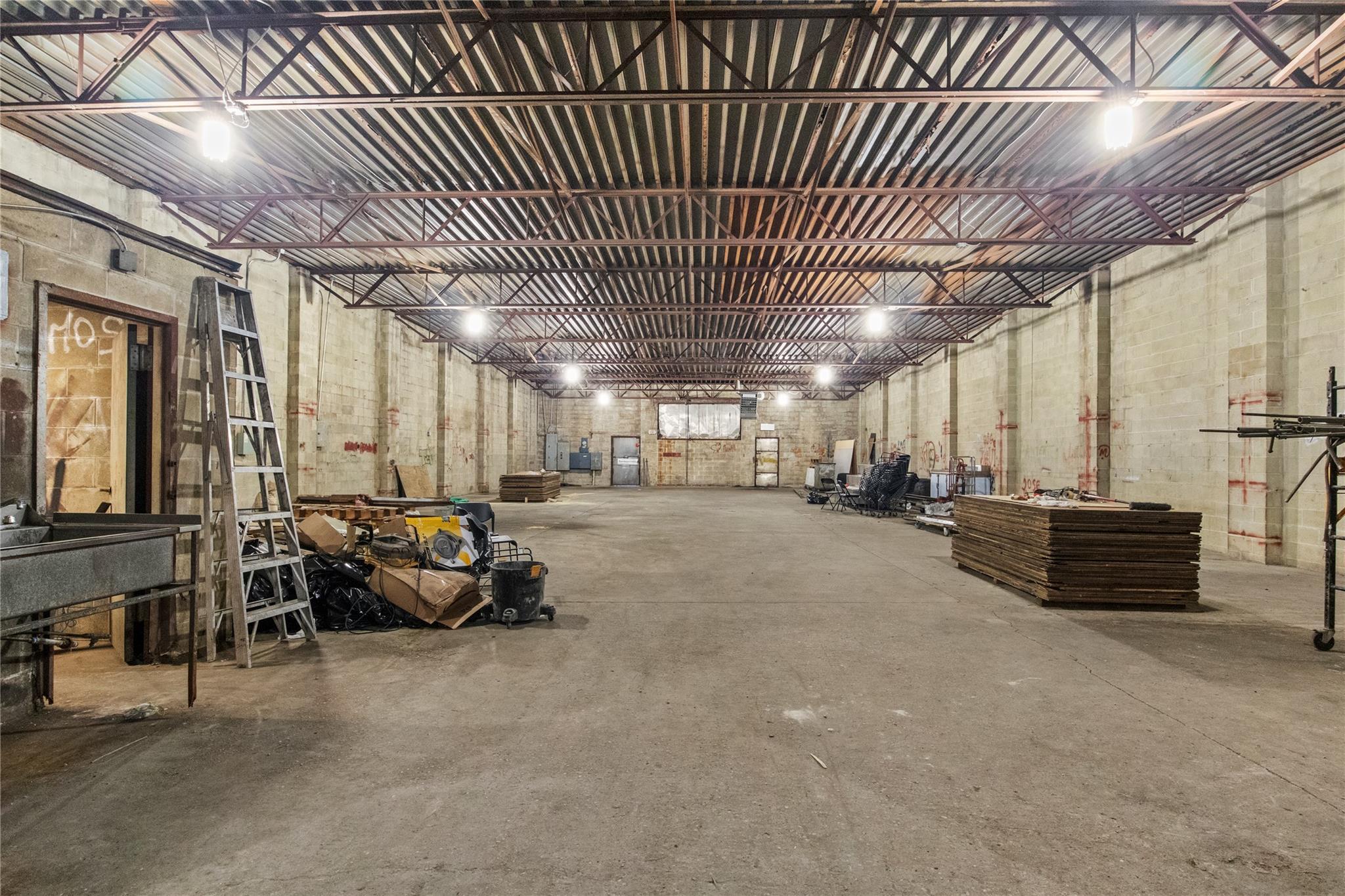 Commercial Lease 8th Street  Brooklyn, NY 11215, MLS-805377-2