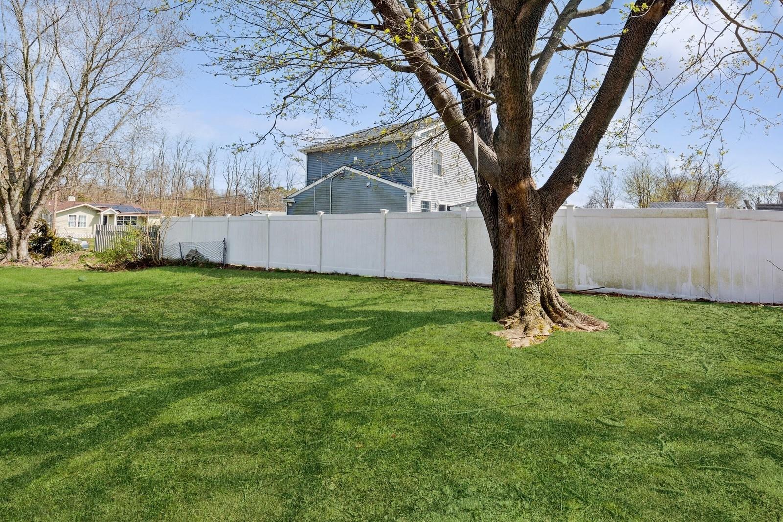 Single Family Louise  Suffolk County, NY 11772, MLS-805462-10