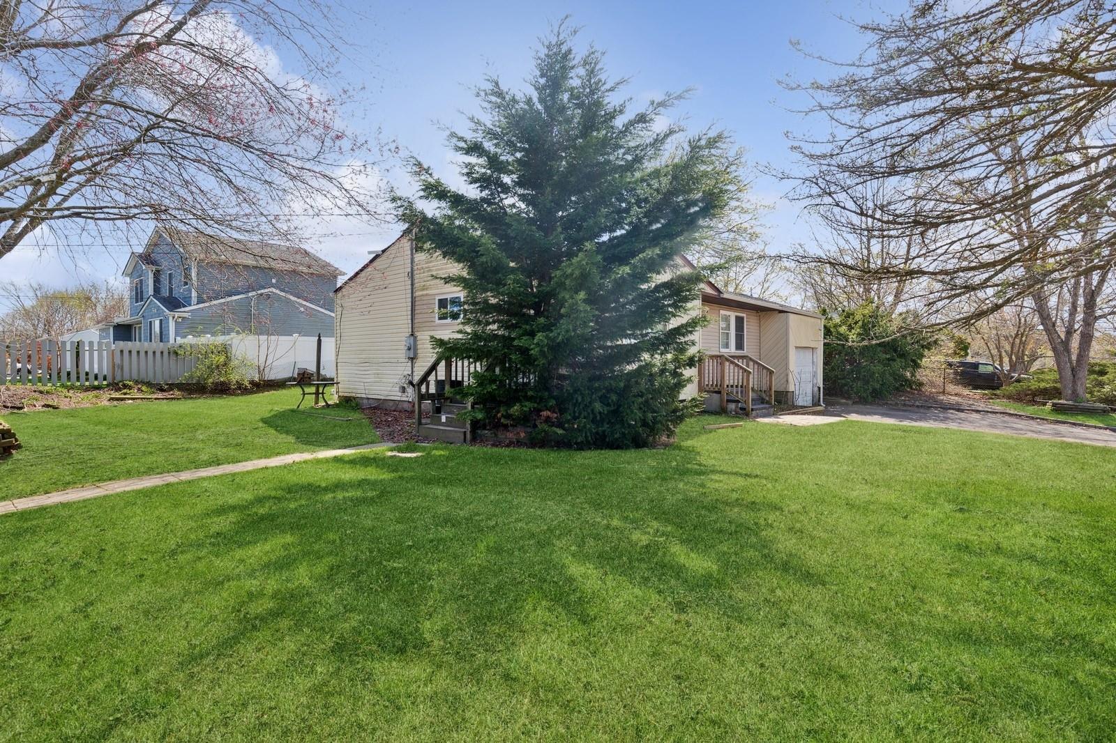 Single Family Louise  Suffolk County, NY 11772, MLS-805462-6