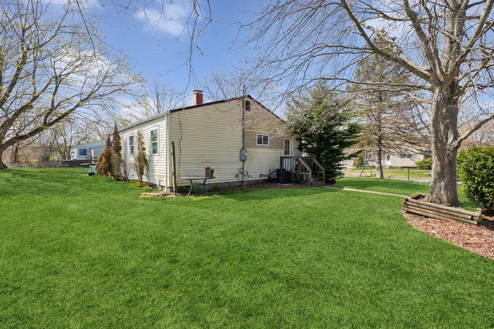 Single Family Louise  Suffolk County, NY 11772, MLS-805462-8