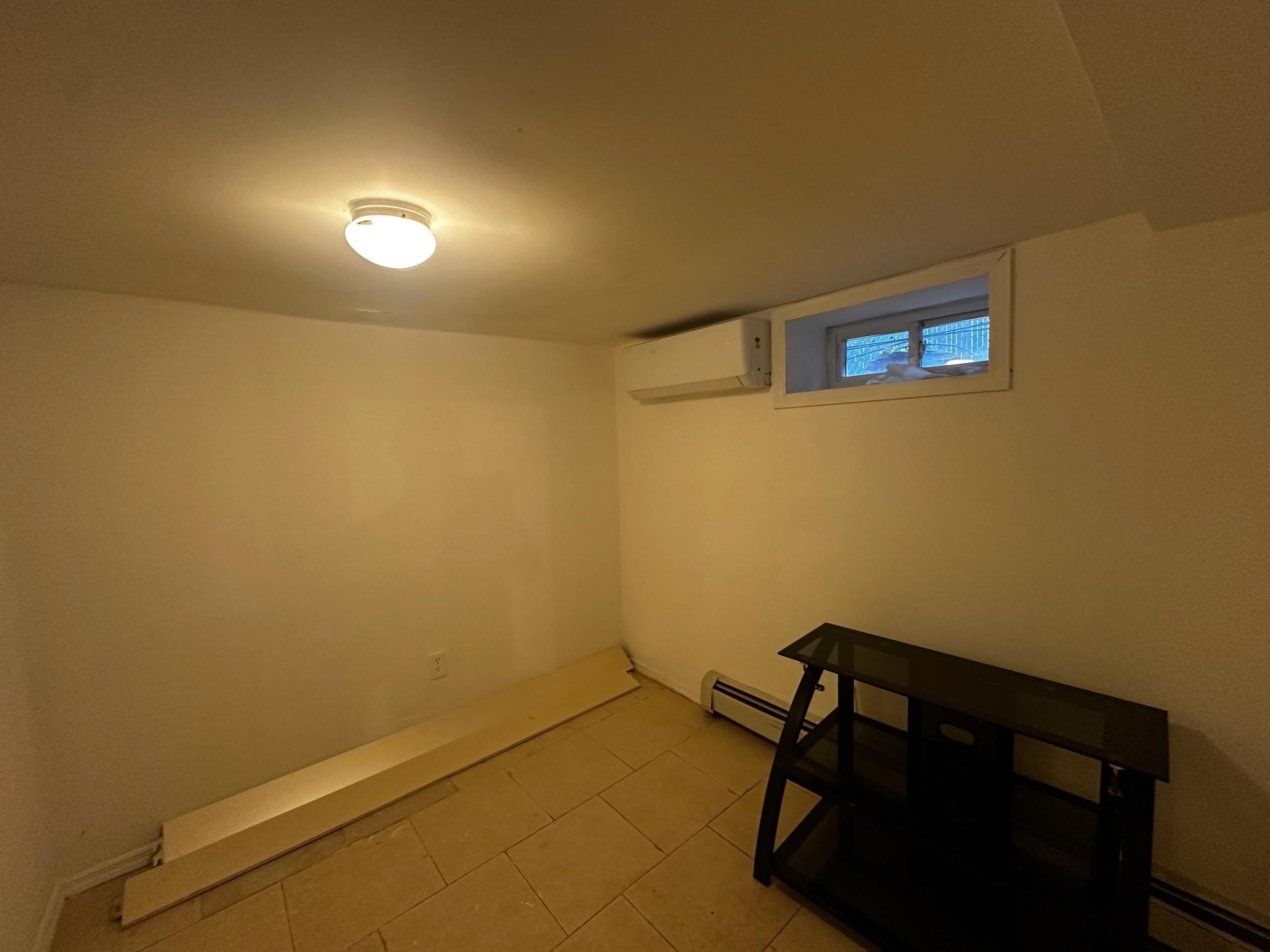 Single Family 213th  Queens, NY 11429, MLS-805493-17