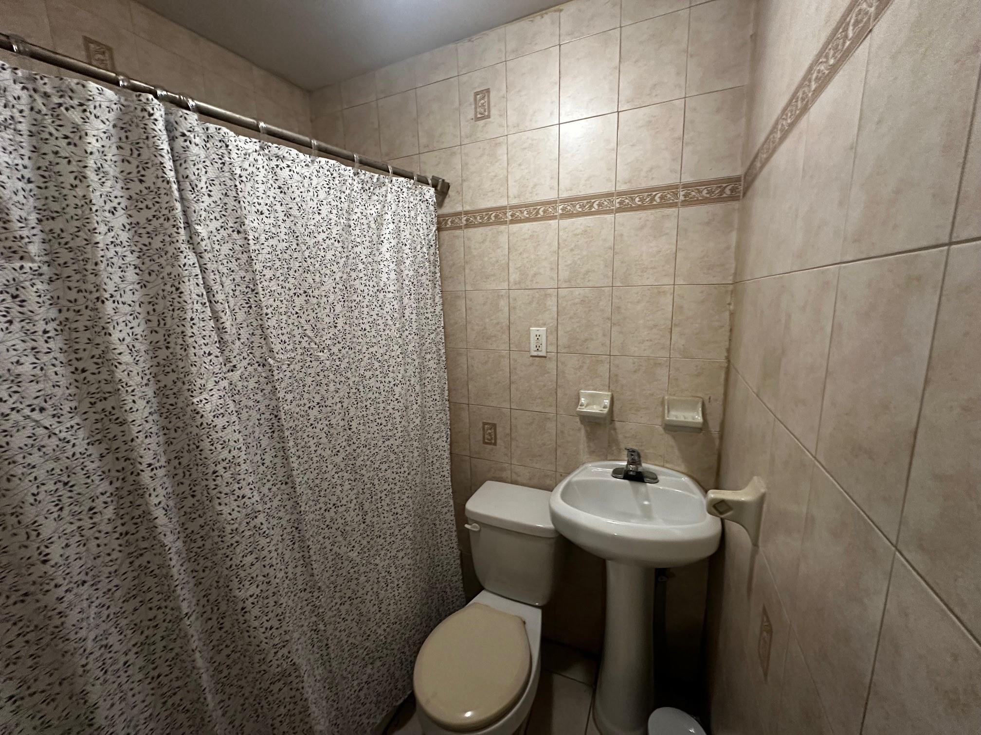 Single Family 213th  Queens, NY 11429, MLS-805493-8