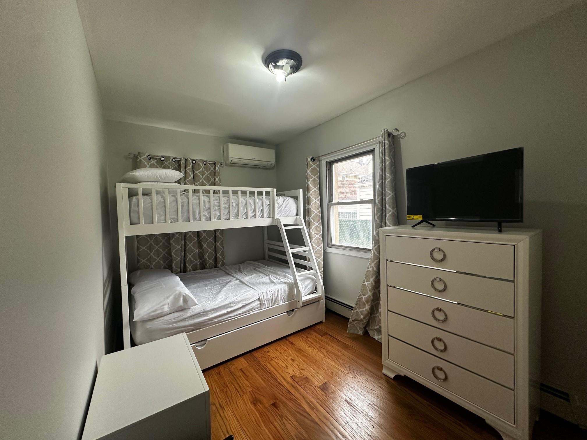 Single Family 213th  Queens, NY 11429, MLS-805493-9