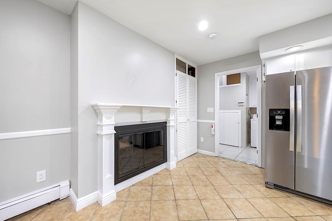 Single Family Squires  Suffolk County, NY 11942, MLS-805685-12