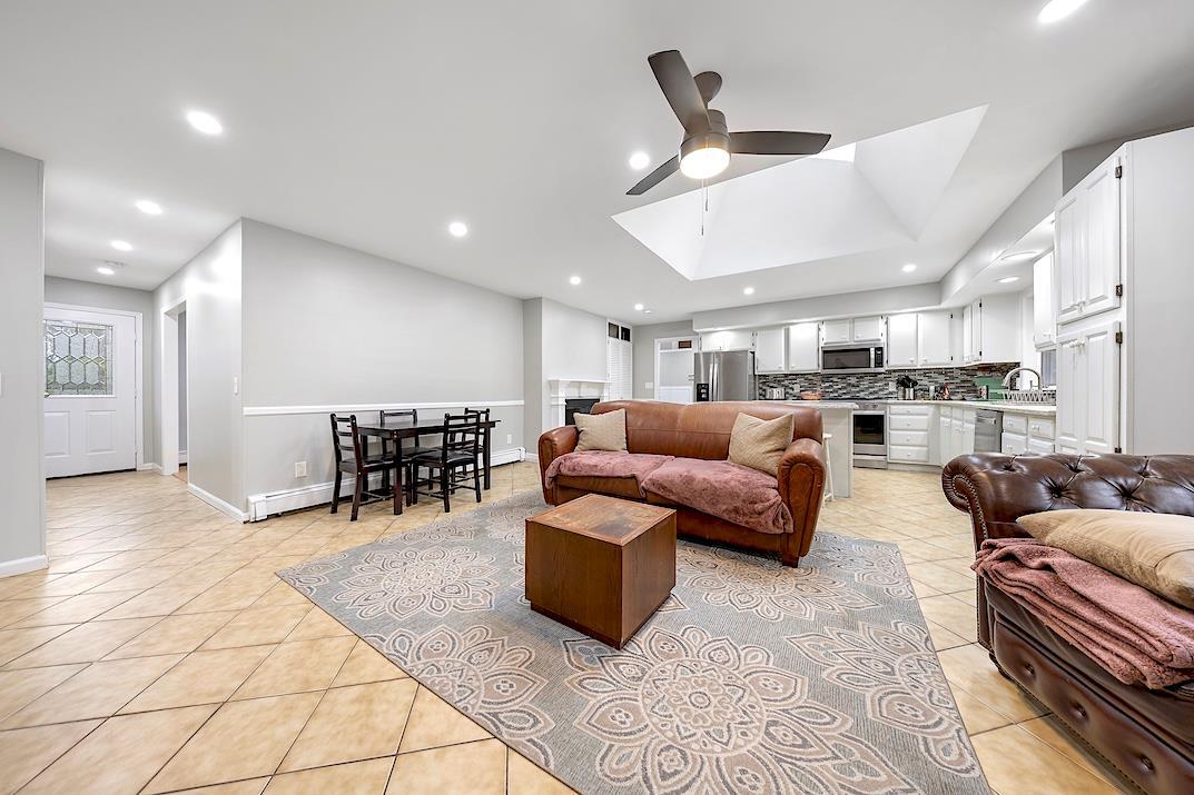Single Family Squires  Suffolk County, NY 11942, MLS-805685-16