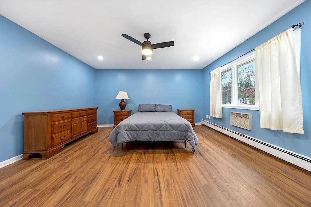 Single Family Squires  Suffolk County, NY 11942, MLS-805685-25