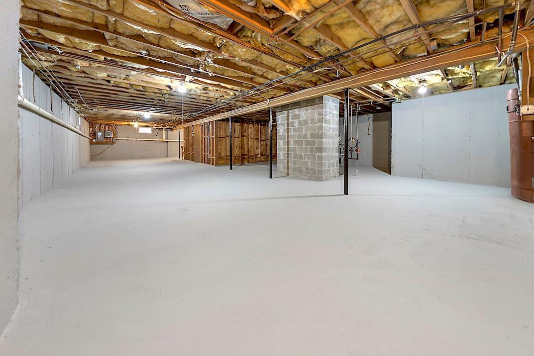 Single Family Squires  Suffolk County, NY 11942, MLS-805685-38