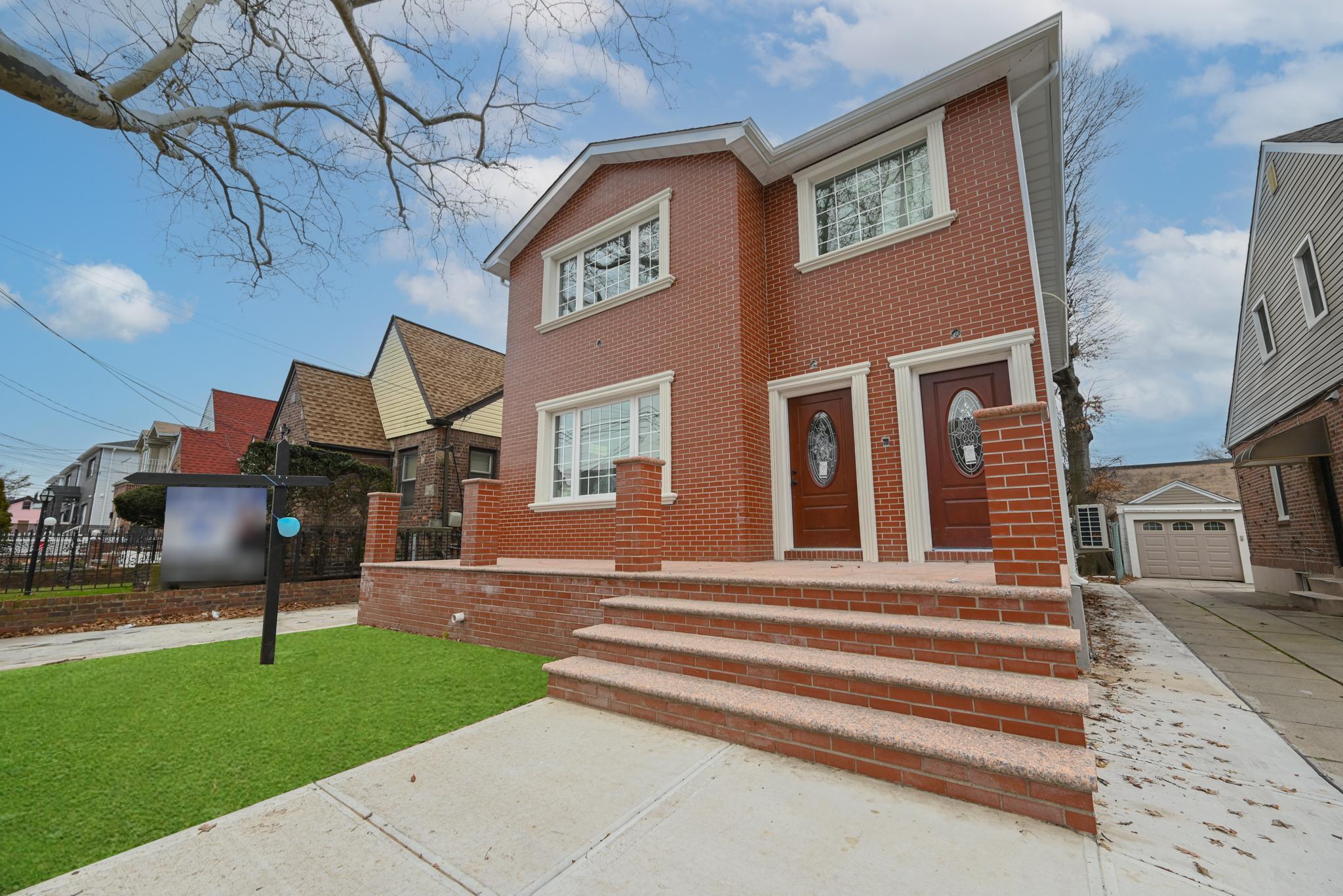 Single Family Brocher  Queens, NY 11434, MLS-805710-2