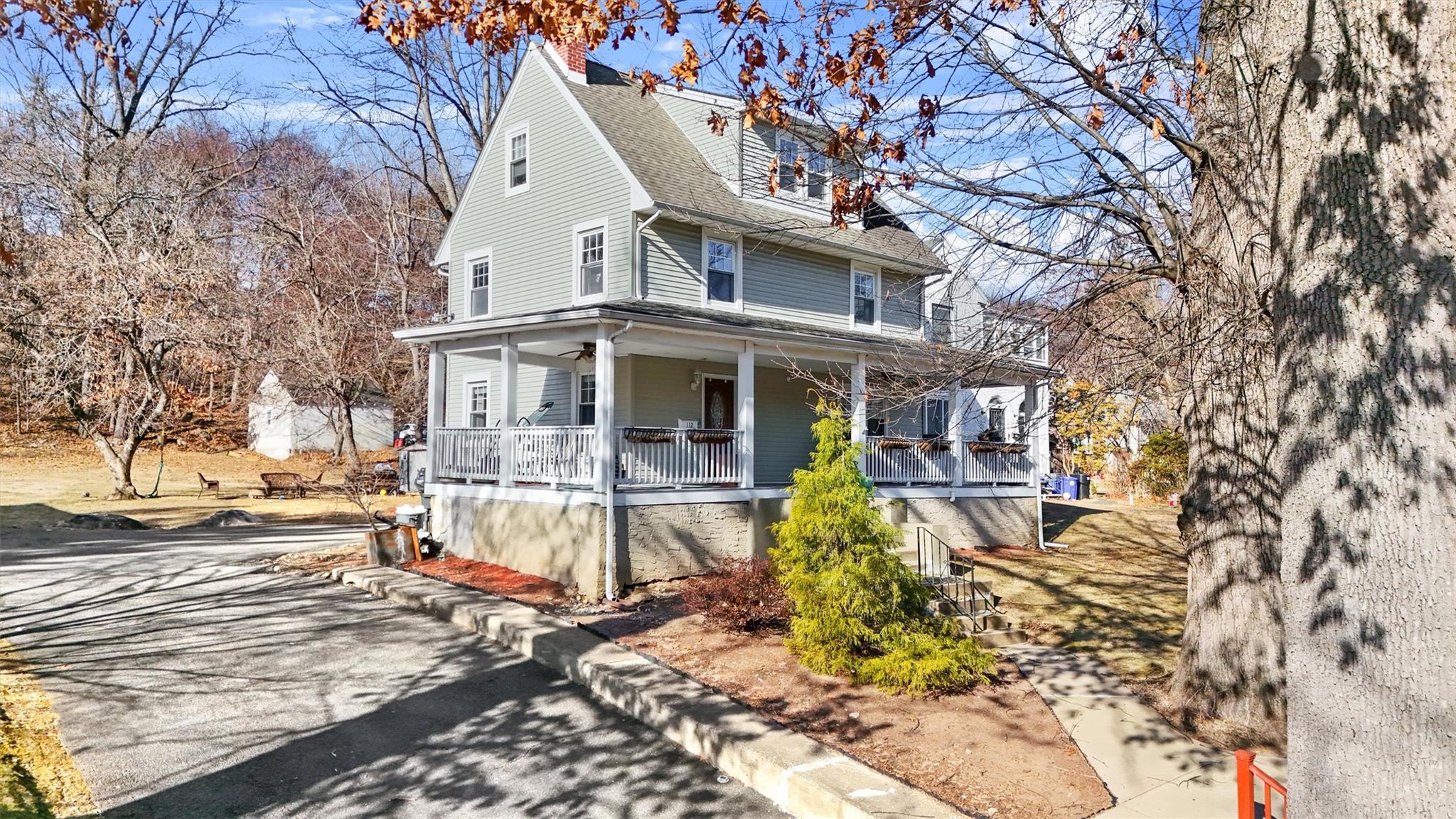 Single Family Hutchinson  Westchester County, NY 10552, MLS-805758-3