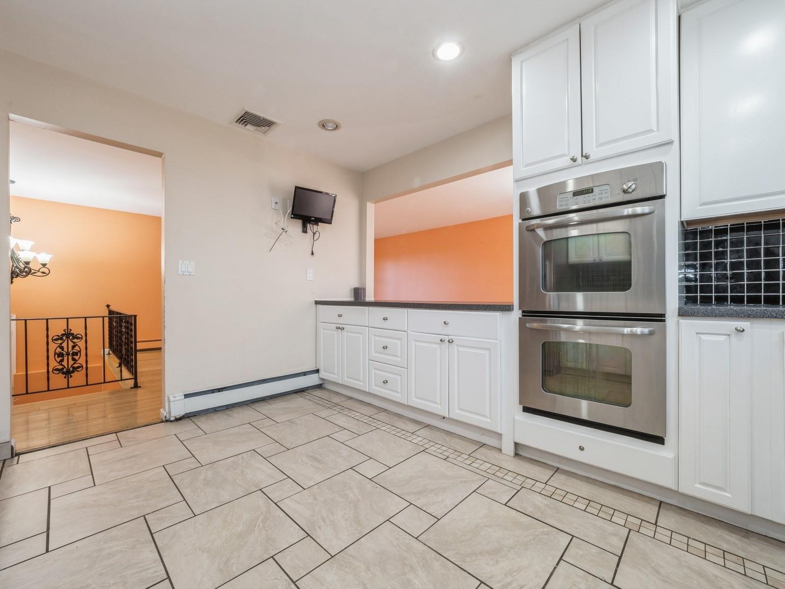 Single Family Morningview  Westchester County, NY 10598, MLS-805796-10