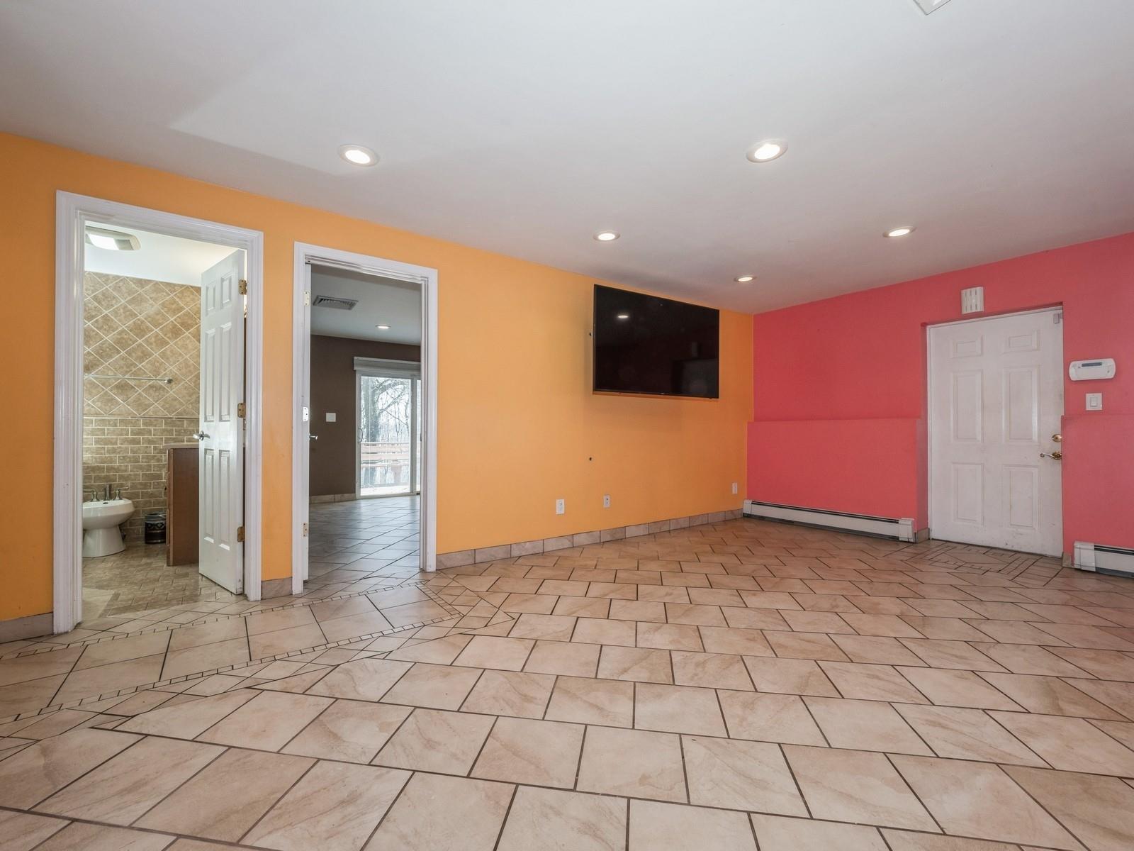 Single Family Morningview  Westchester County, NY 10598, MLS-805796-33