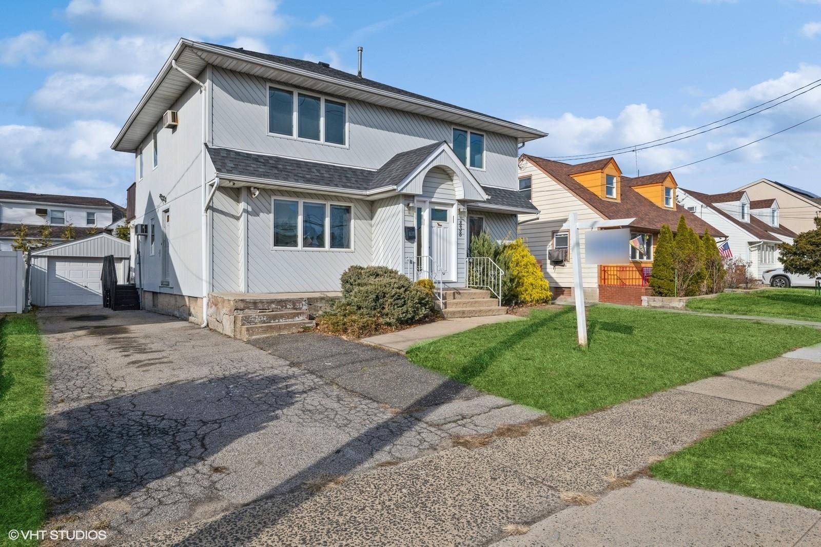 Single Family Peninsula  Nassau County, NY 11598, MLS-805810-2