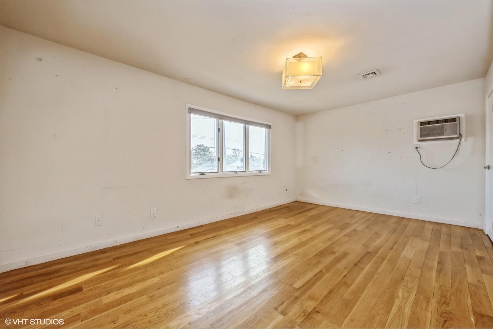 Single Family Peninsula  Nassau County, NY 11598, MLS-805810-25