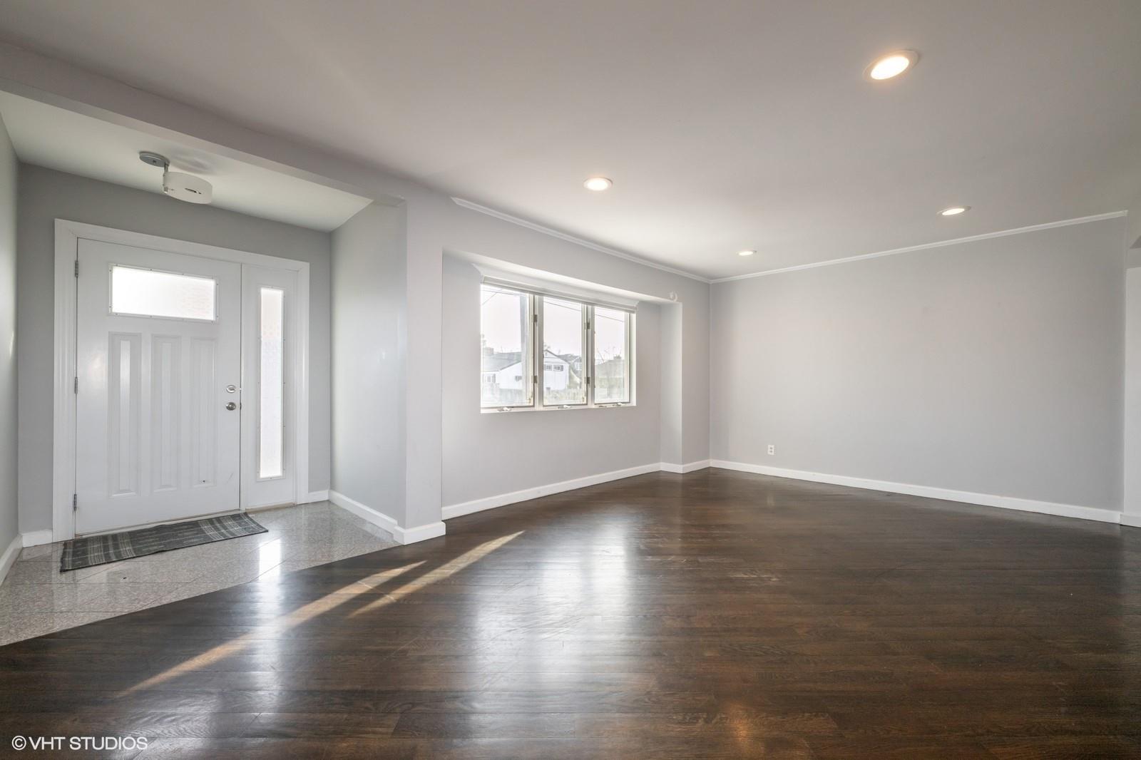 Single Family Peninsula  Nassau County, NY 11598, MLS-805810-3