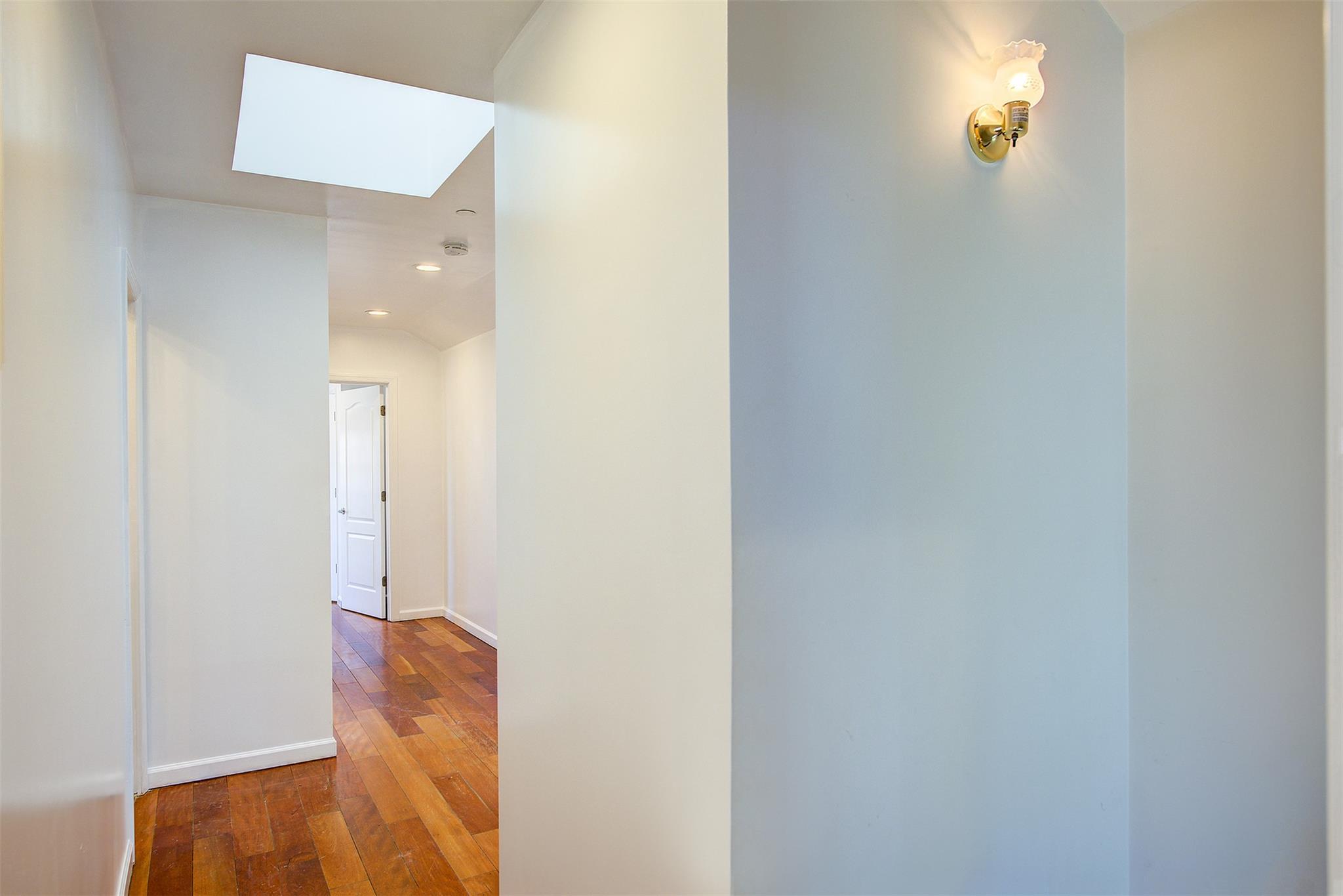 Apartment De Reimer  Bronx, NY 10466, MLS-805824-15