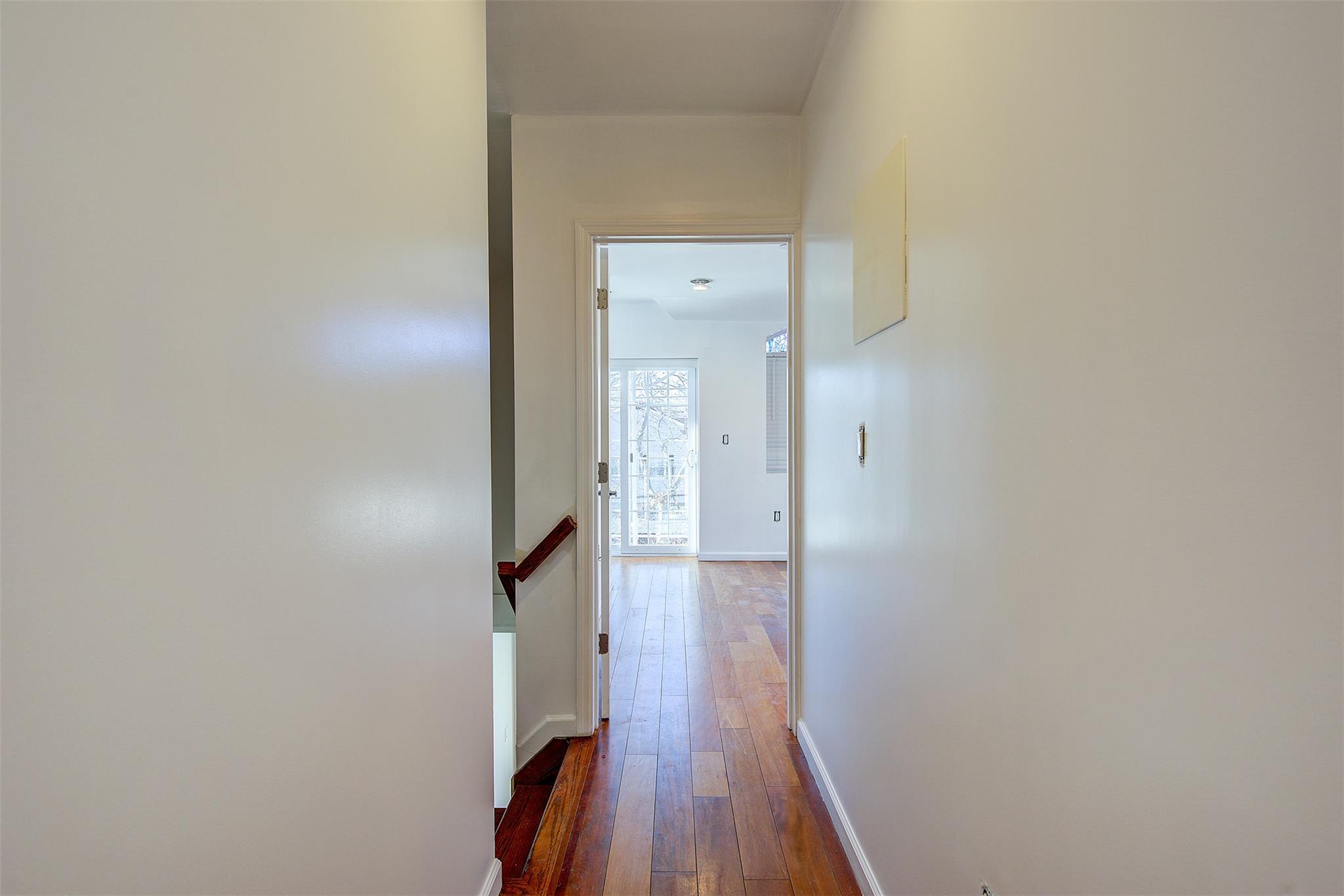 Apartment De Reimer  Bronx, NY 10466, MLS-805824-16