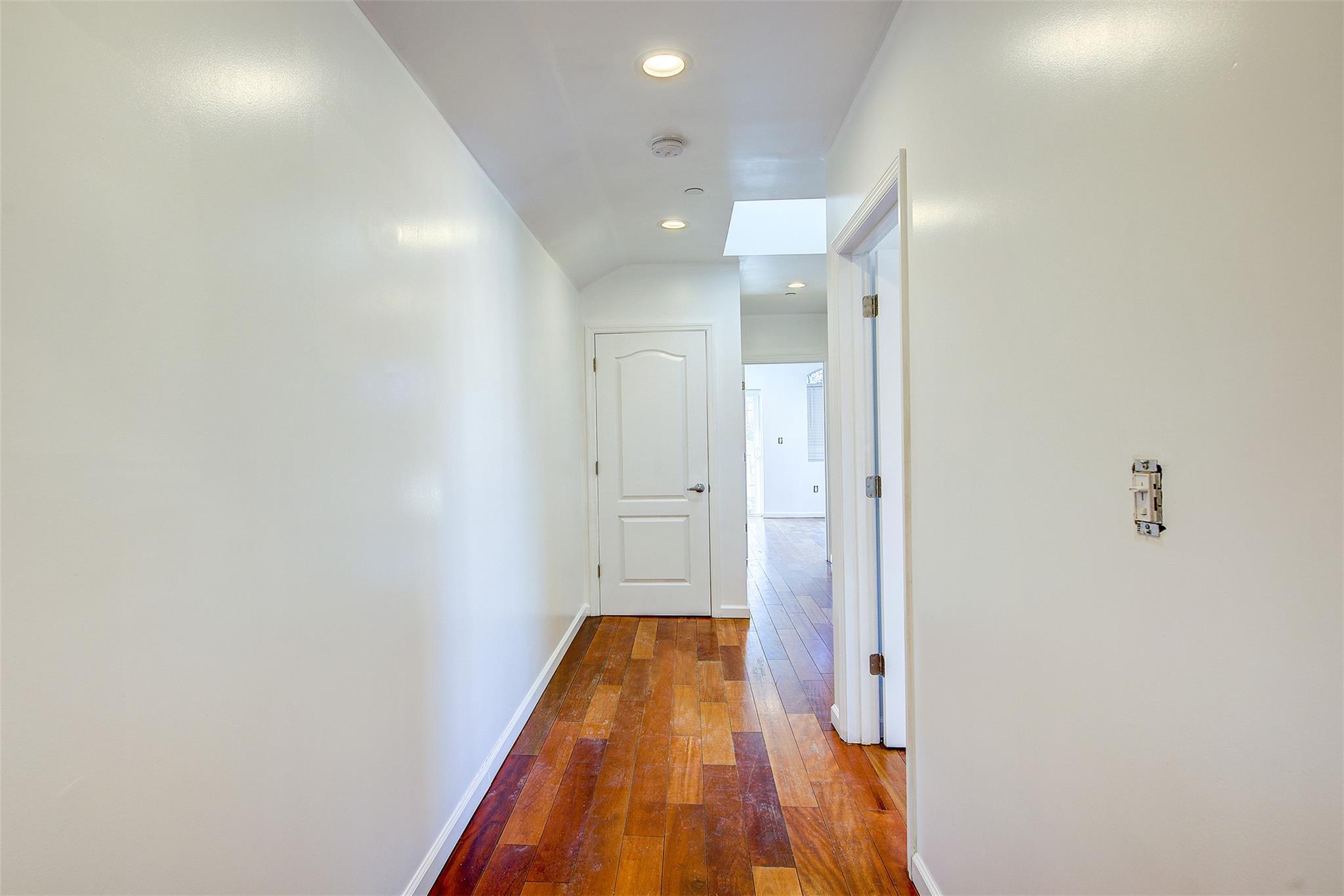 Apartment De Reimer  Bronx, NY 10466, MLS-805824-20