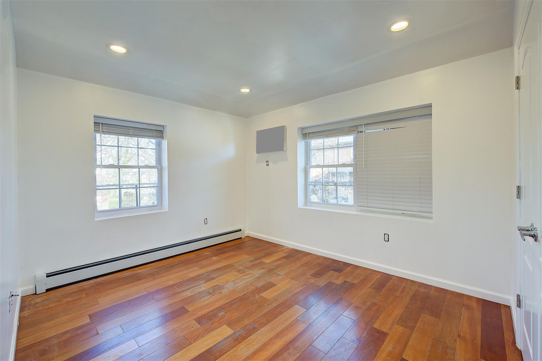 Apartment De Reimer  Bronx, NY 10466, MLS-805824-26