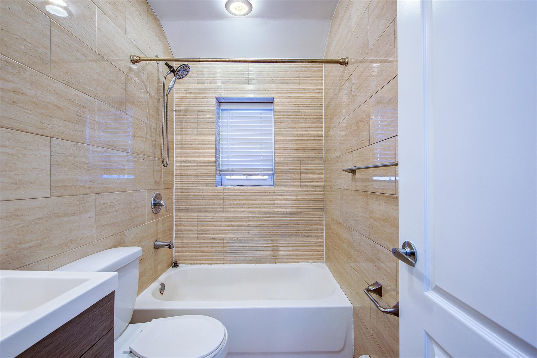Apartment De Reimer  Bronx, NY 10466, MLS-805824-42