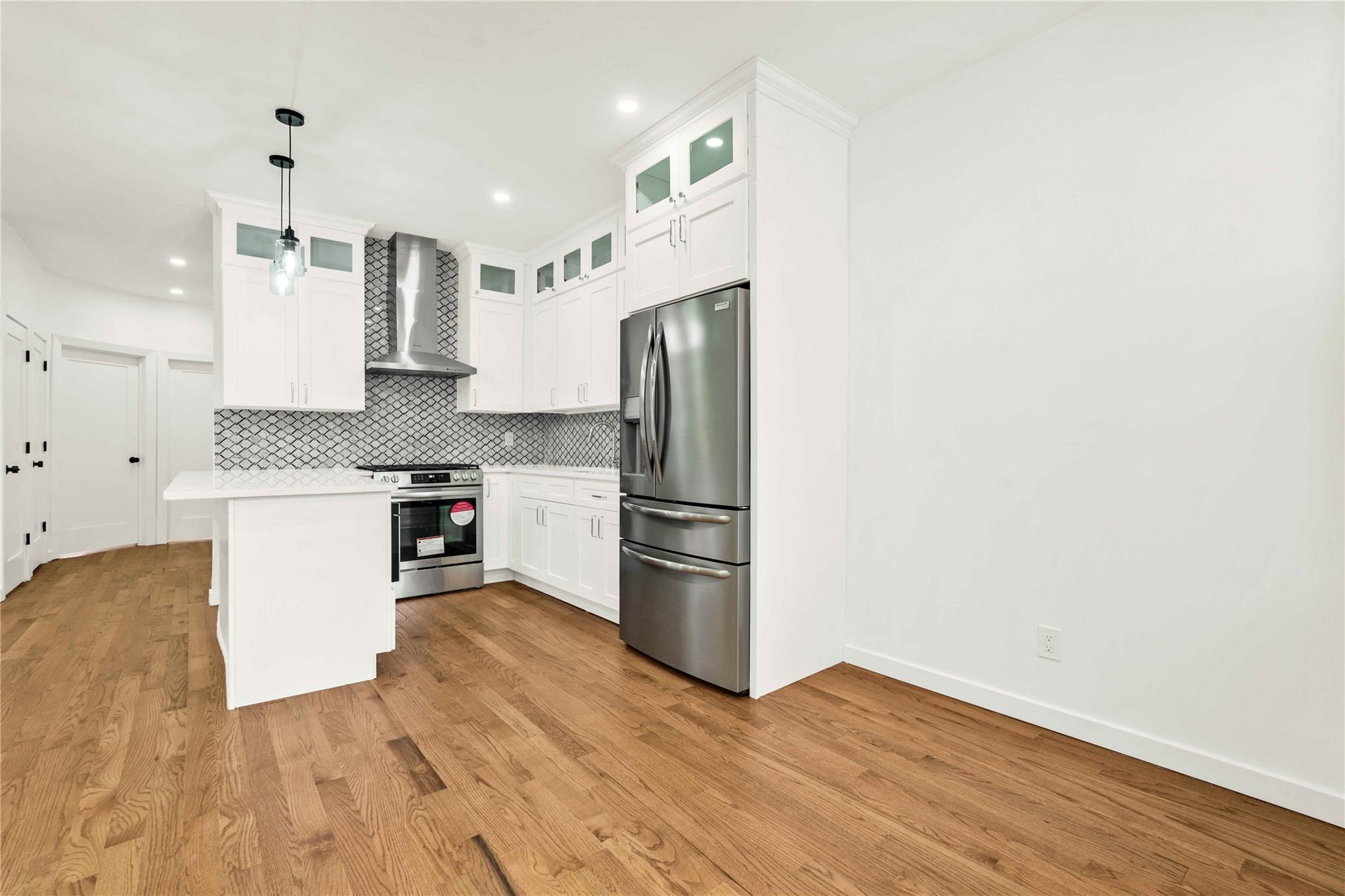 Single Family 27th  Brooklyn, NY 11229, MLS-806029-6