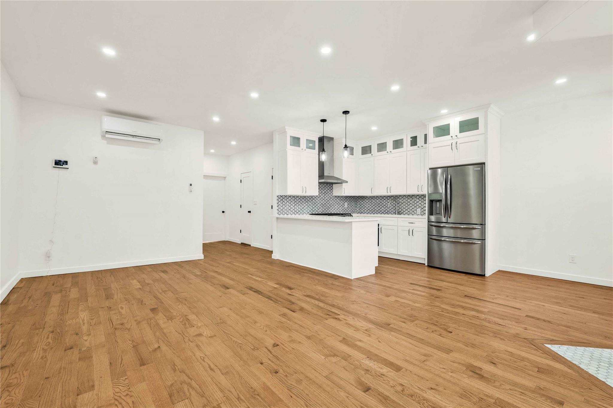 Single Family 27th  Brooklyn, NY 11229, MLS-806029-8