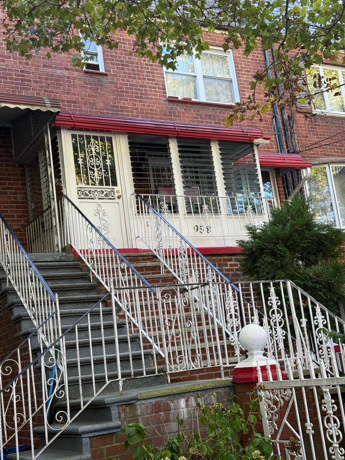 Single Family E 103rd Street  Brooklyn, NY 11236, MLS-806095-3