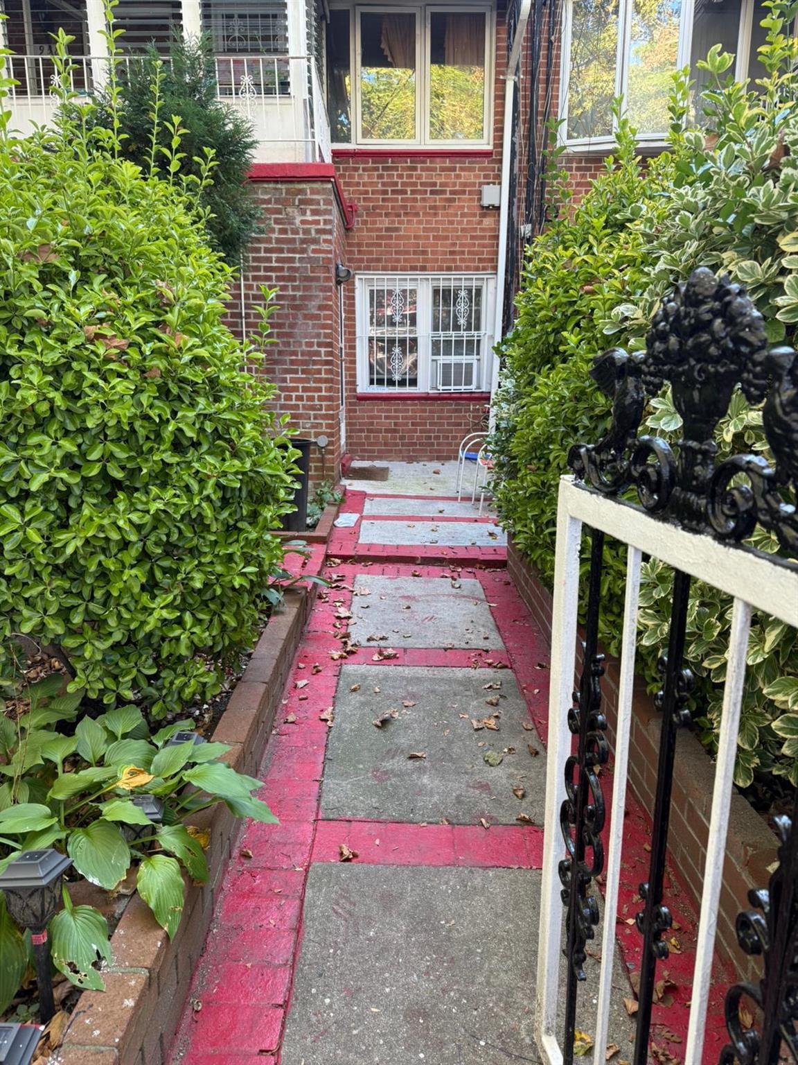 Single Family E 103rd Street  Brooklyn, NY 11236, MLS-806095-4