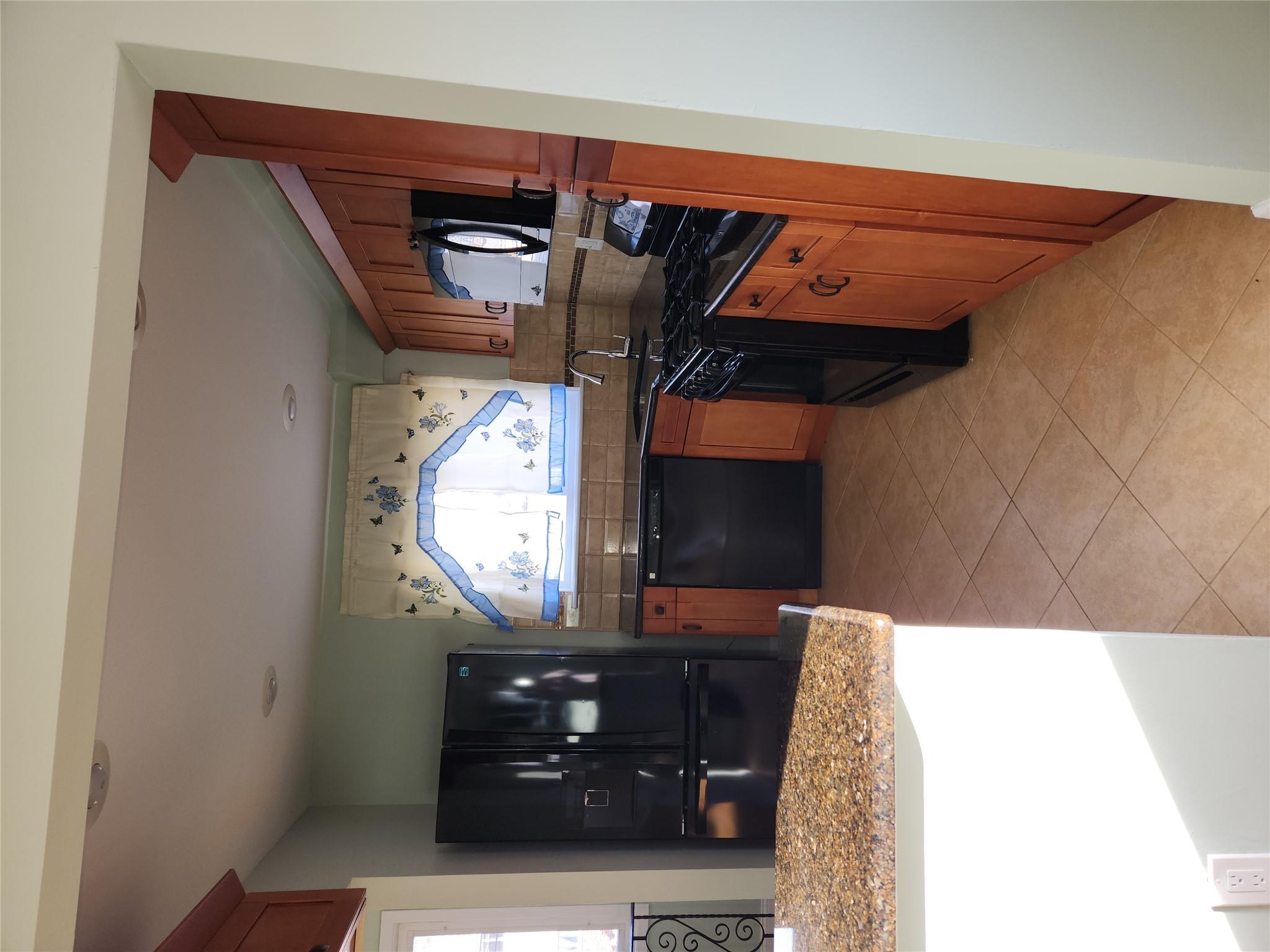Apartment 257th  Queens, NY 11422, MLS-806121-3