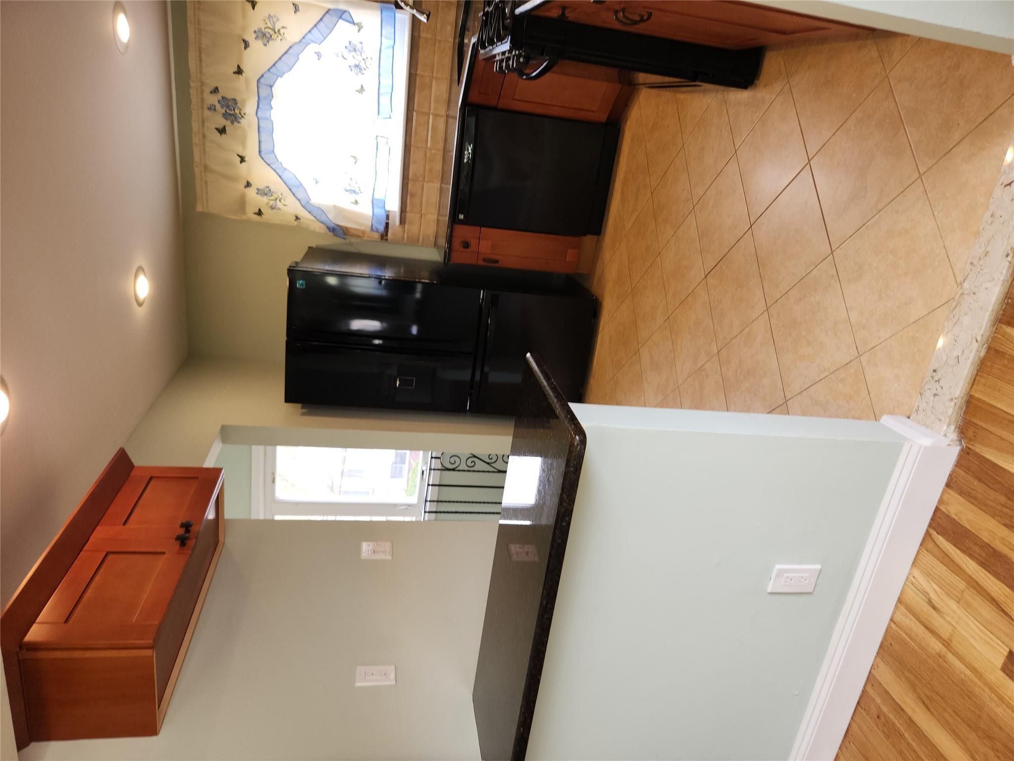 Apartment 257th  Queens, NY 11422, MLS-806121-4