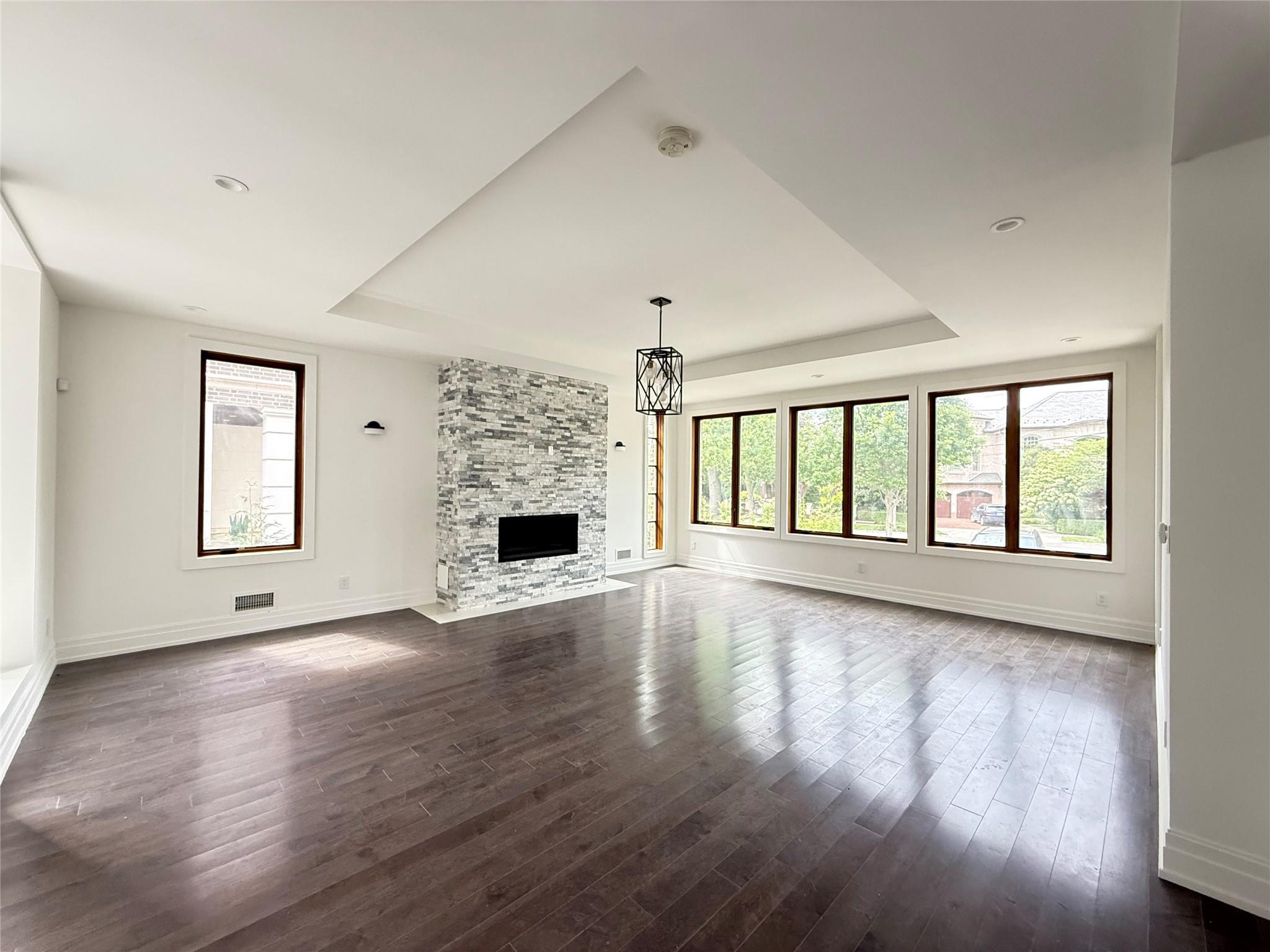 Single Family Boulevard  Queens, NY 11357, MLS-806212-4