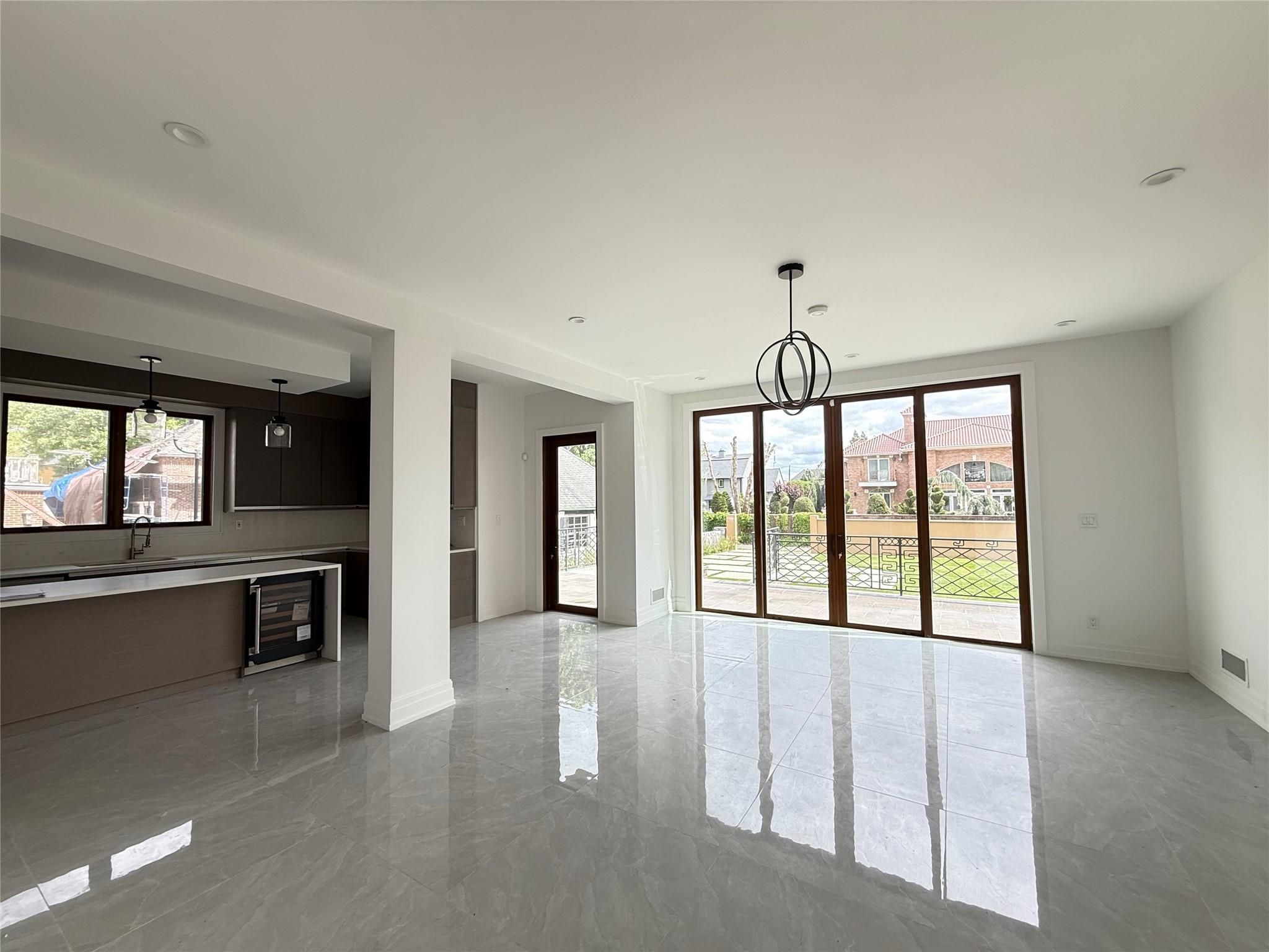 Single Family Boulevard  Queens, NY 11357, MLS-806212-7