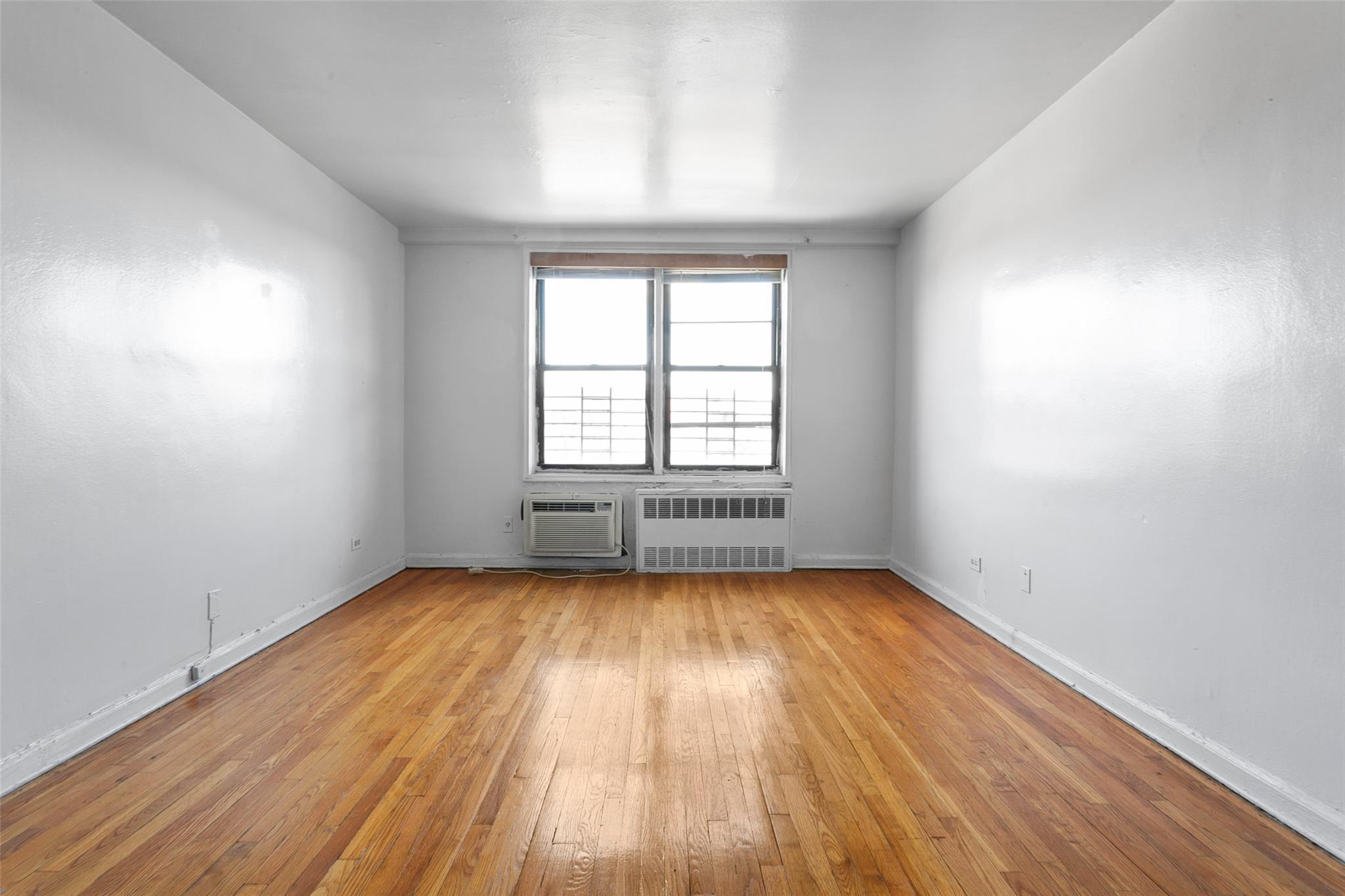 Coop Post  Bronx, NY 10471, MLS-806231-2