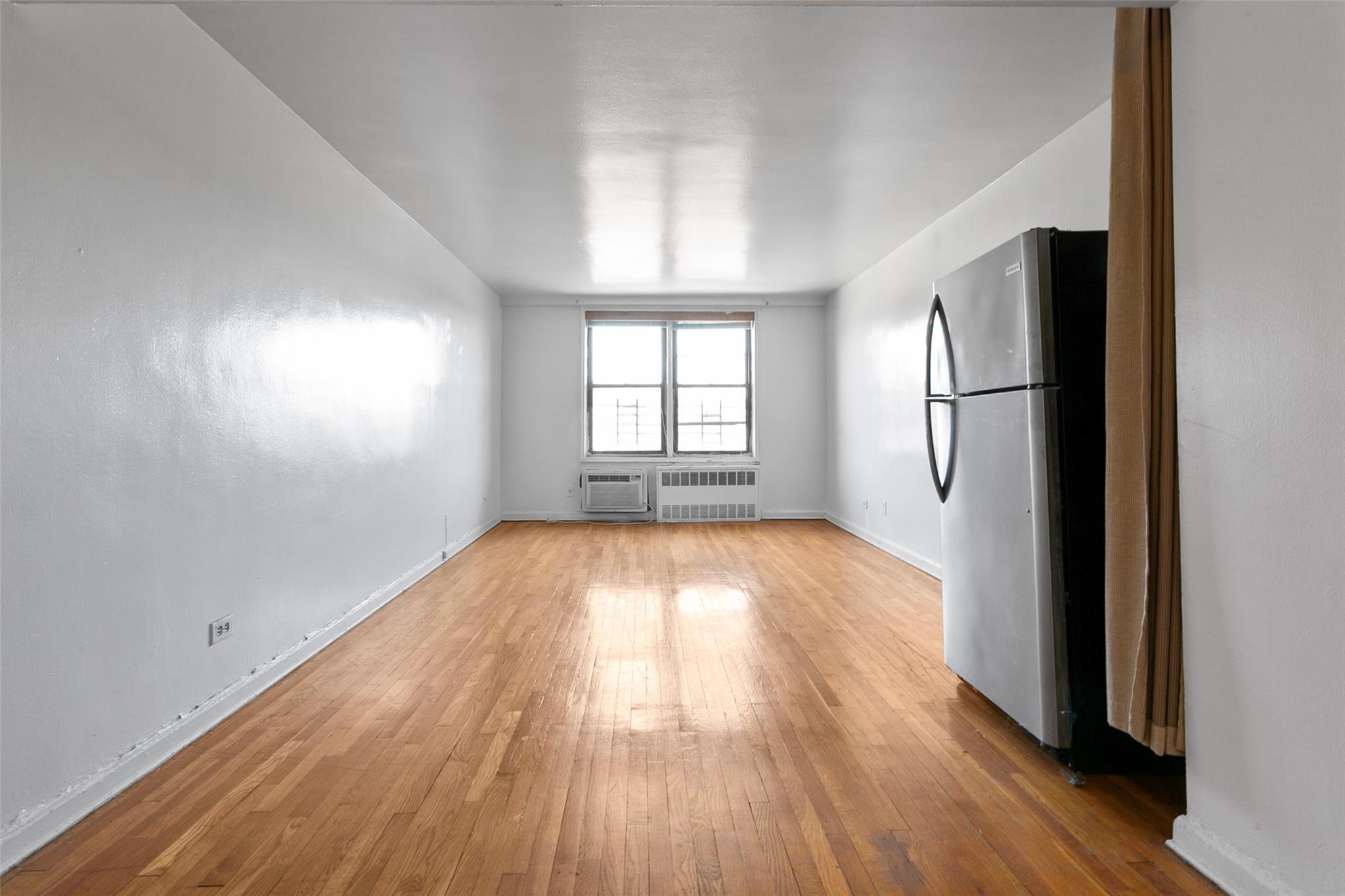 Coop Post  Bronx, NY 10471, MLS-806231-3