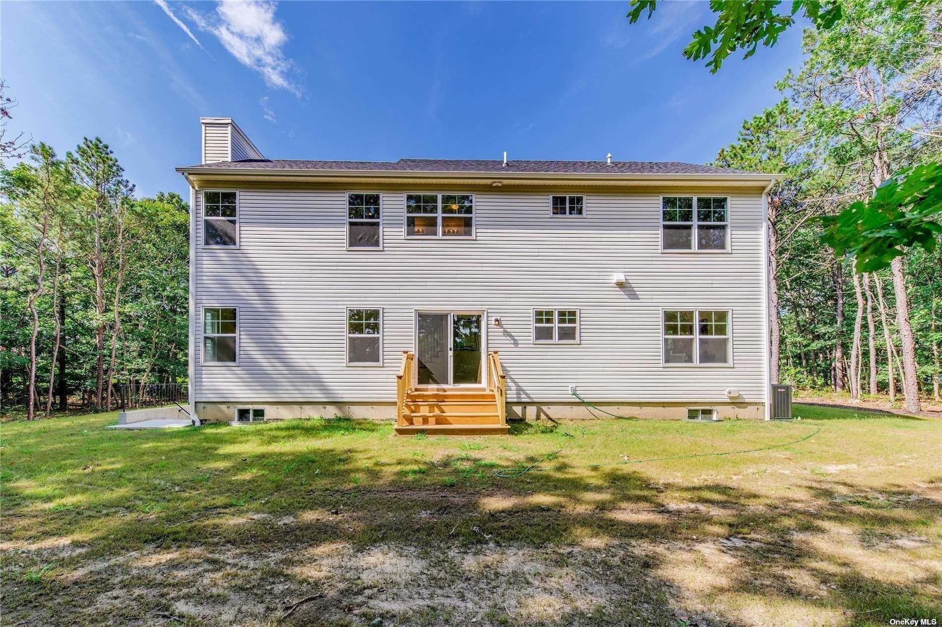Single Family 9th  Suffolk County, NY 11934, MLS-806289-33