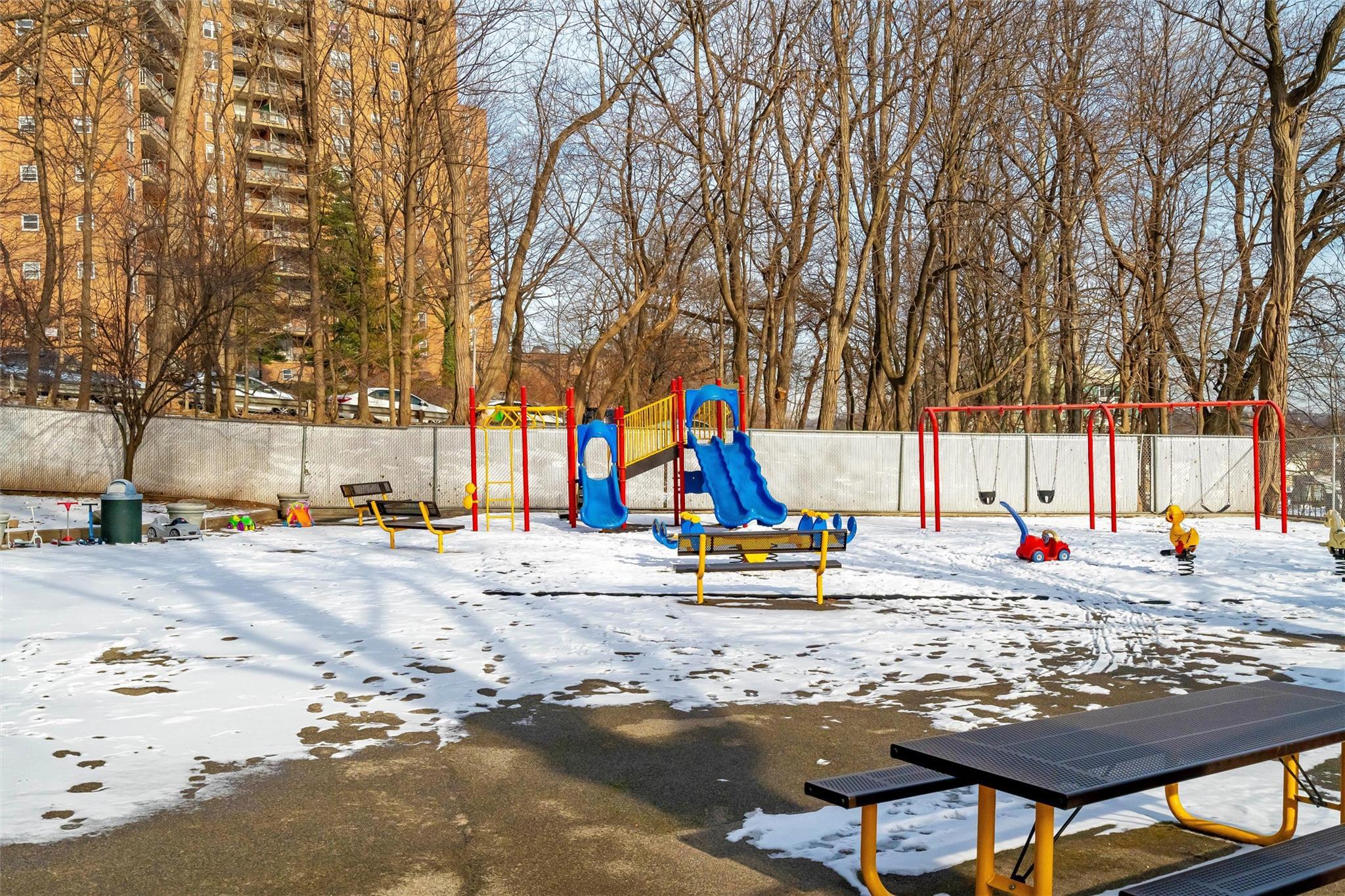 Coop Netherland  Bronx, NY 10471, MLS-806320-23