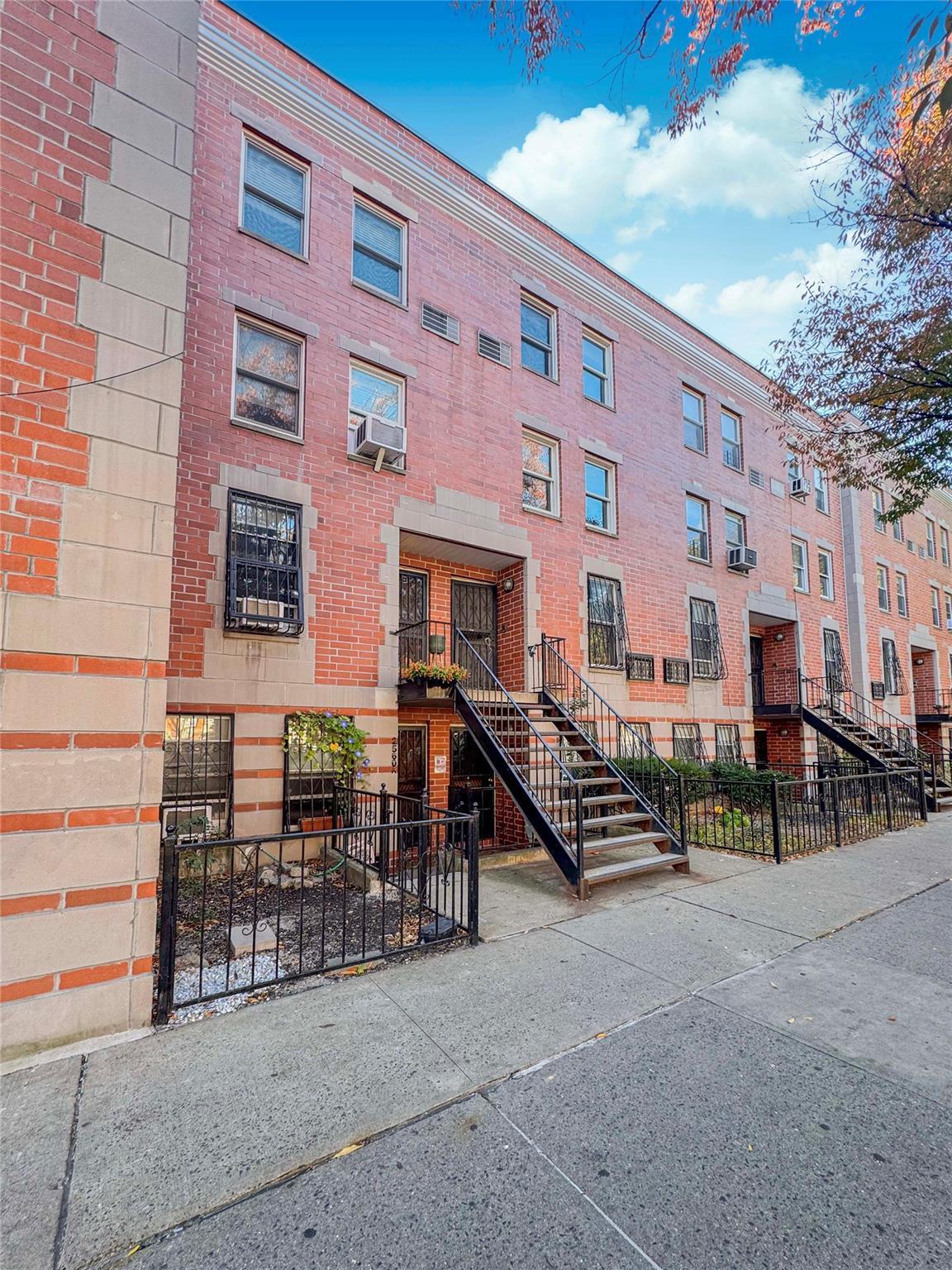 Condo Frederick Douglass  Manhattan, NY 10030, MLS-806403-32