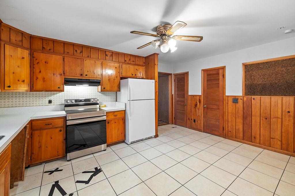 Single Family Stoneleigh Ave  Putnam County, NY 10512, MLS-806448-12