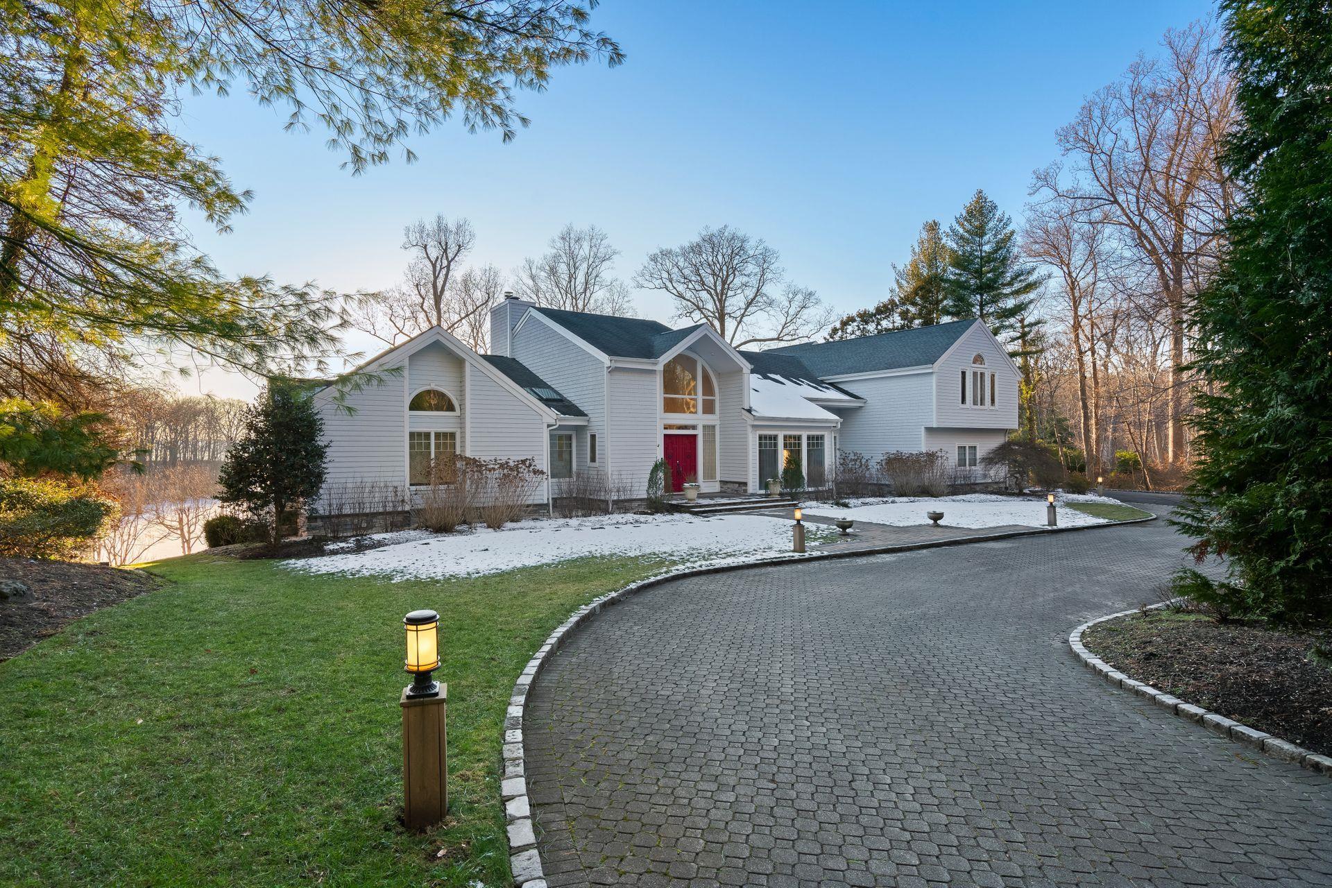 Single Family Mallard  Suffolk County, NY 11743, MLS-806473-3