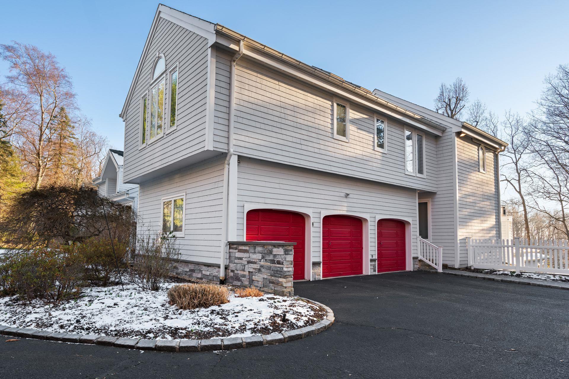 Single Family Mallard  Suffolk County, NY 11743, MLS-806473-45