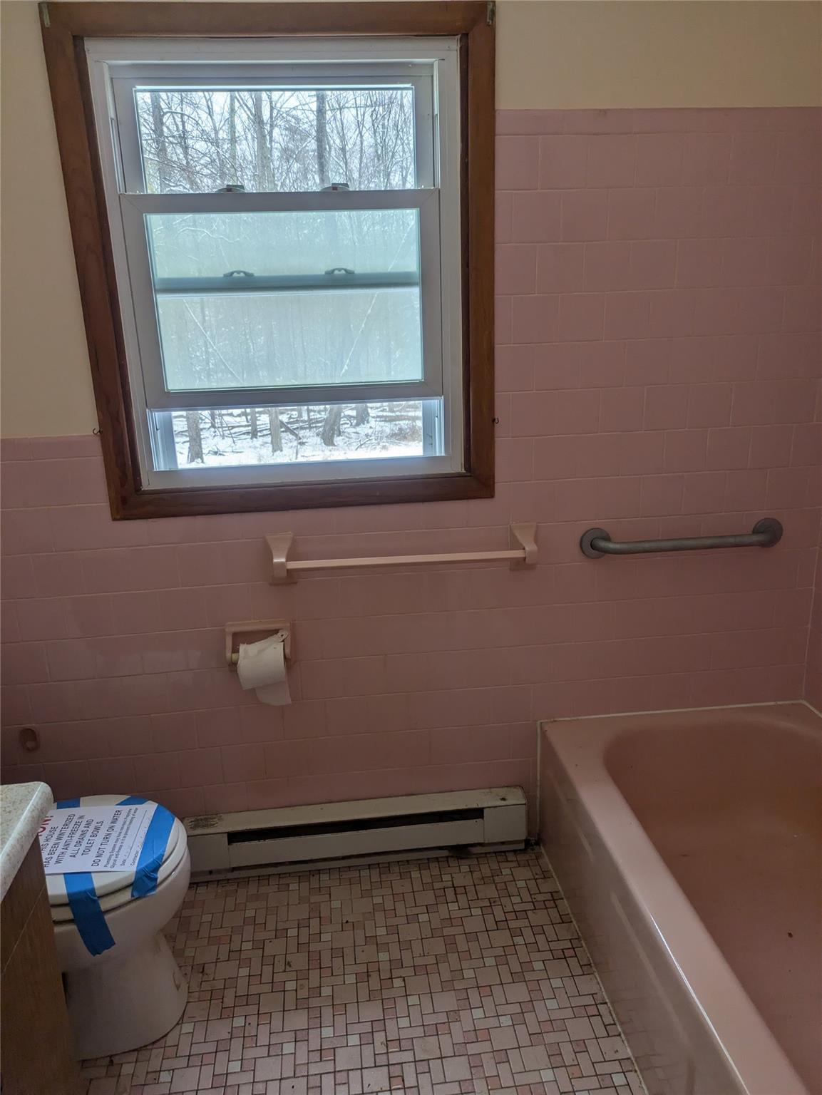 Single Family Tonche Terrace  Ulster County, NY 12481, MLS-806608-24